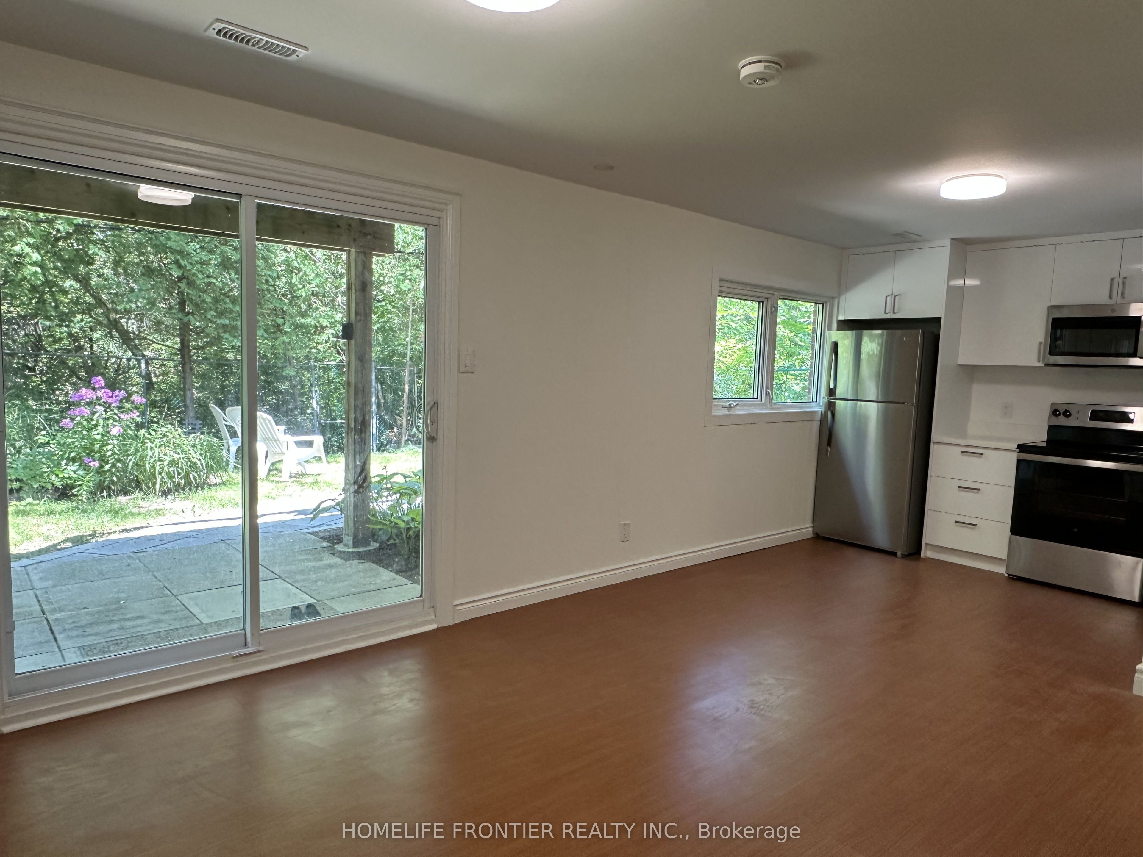 11 Alpaca Drive B, Toronto, ON M1J 2Z8 photo 5