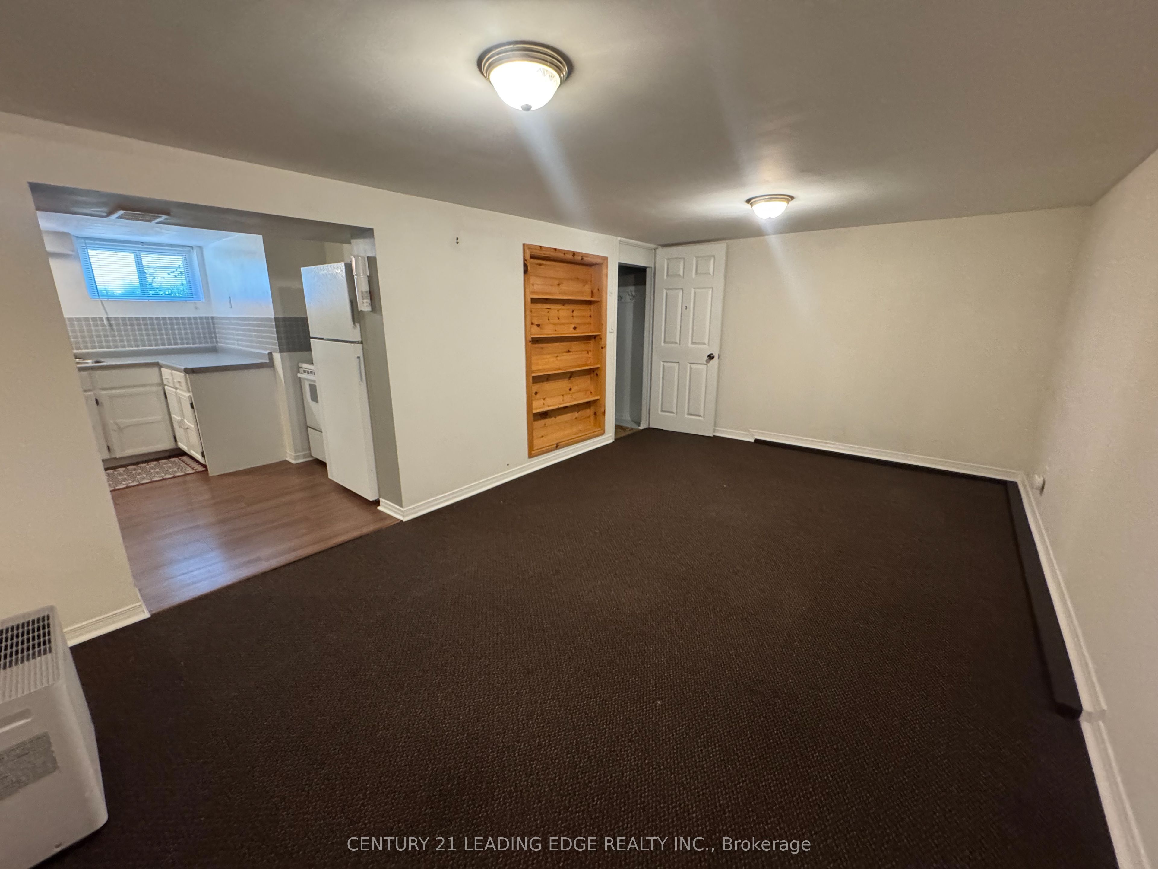293 Oshawa Boulevard N, Oshawa, ON L1G 5T2 photo 3