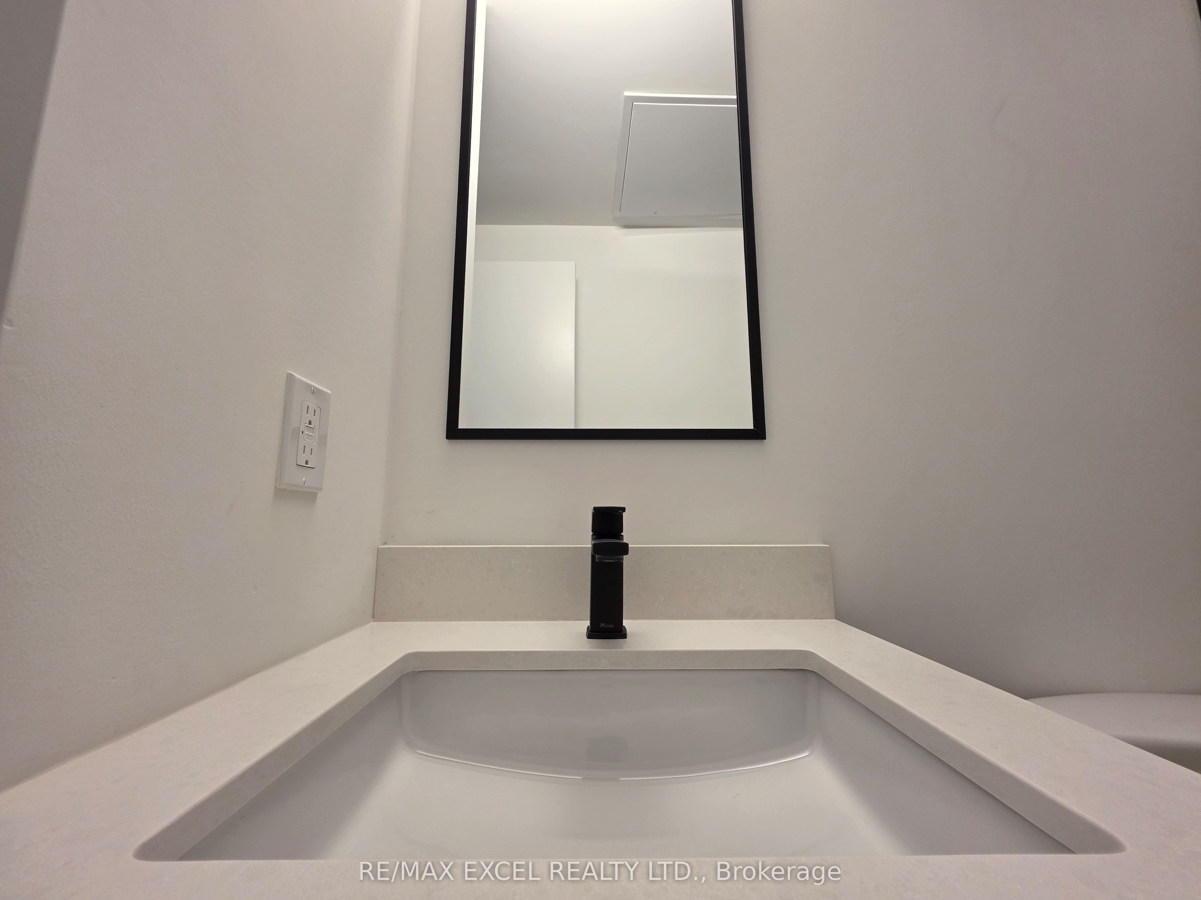 1635 Military Trail 124, Toronto, ON M1C 1B2 photo 5