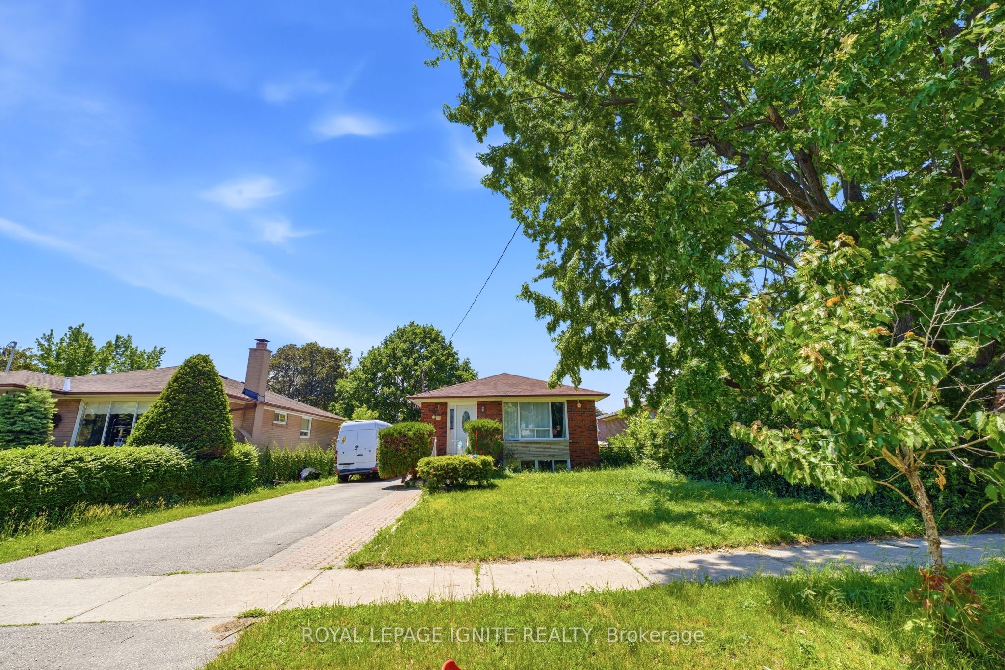 18 Gloaming Drive Bsmt, Toronto, ON M1E 2Z3