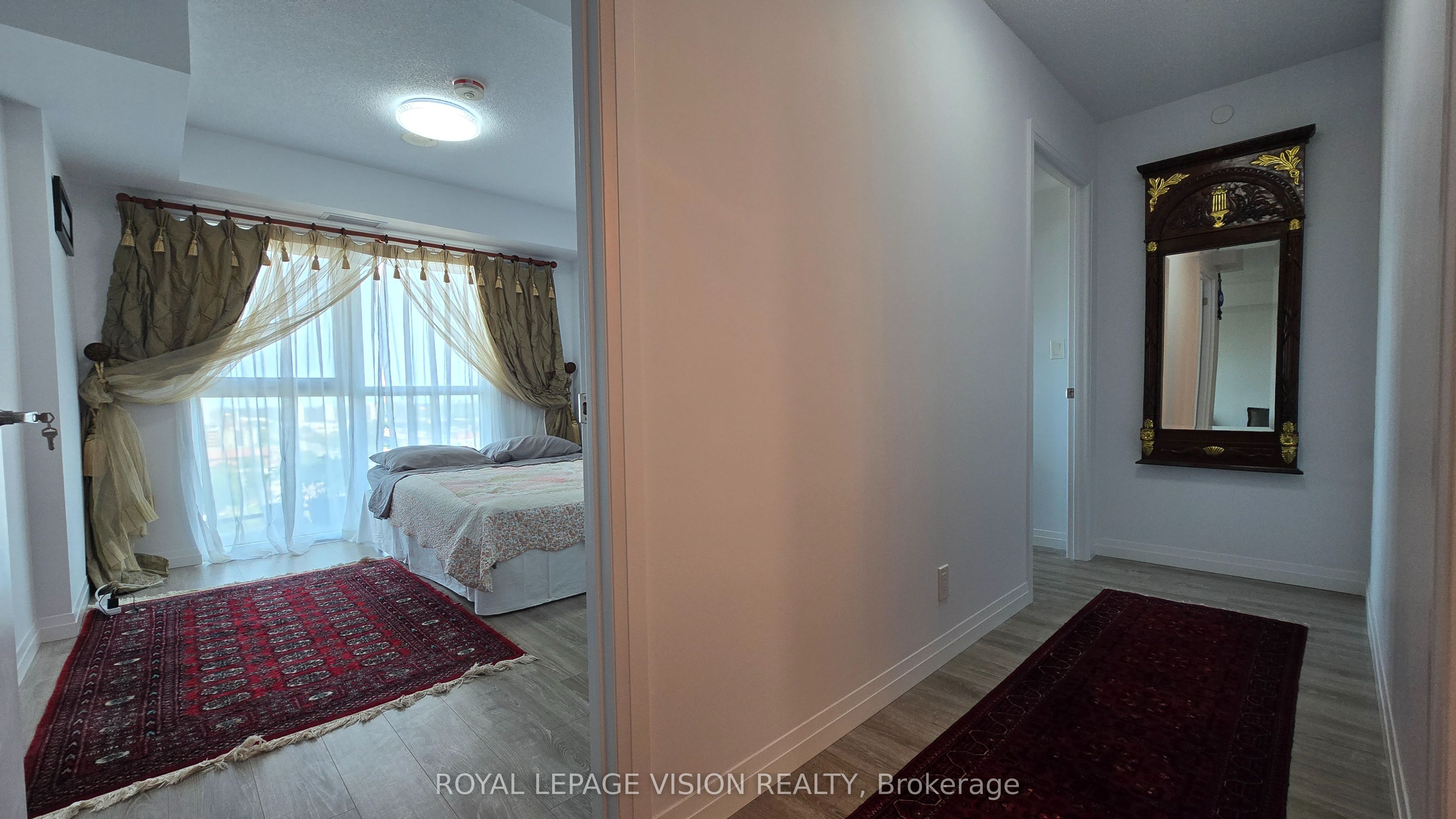 2150 Lawrence Avenue E 1812, Toronto, ON M1R 3A7 photo 5