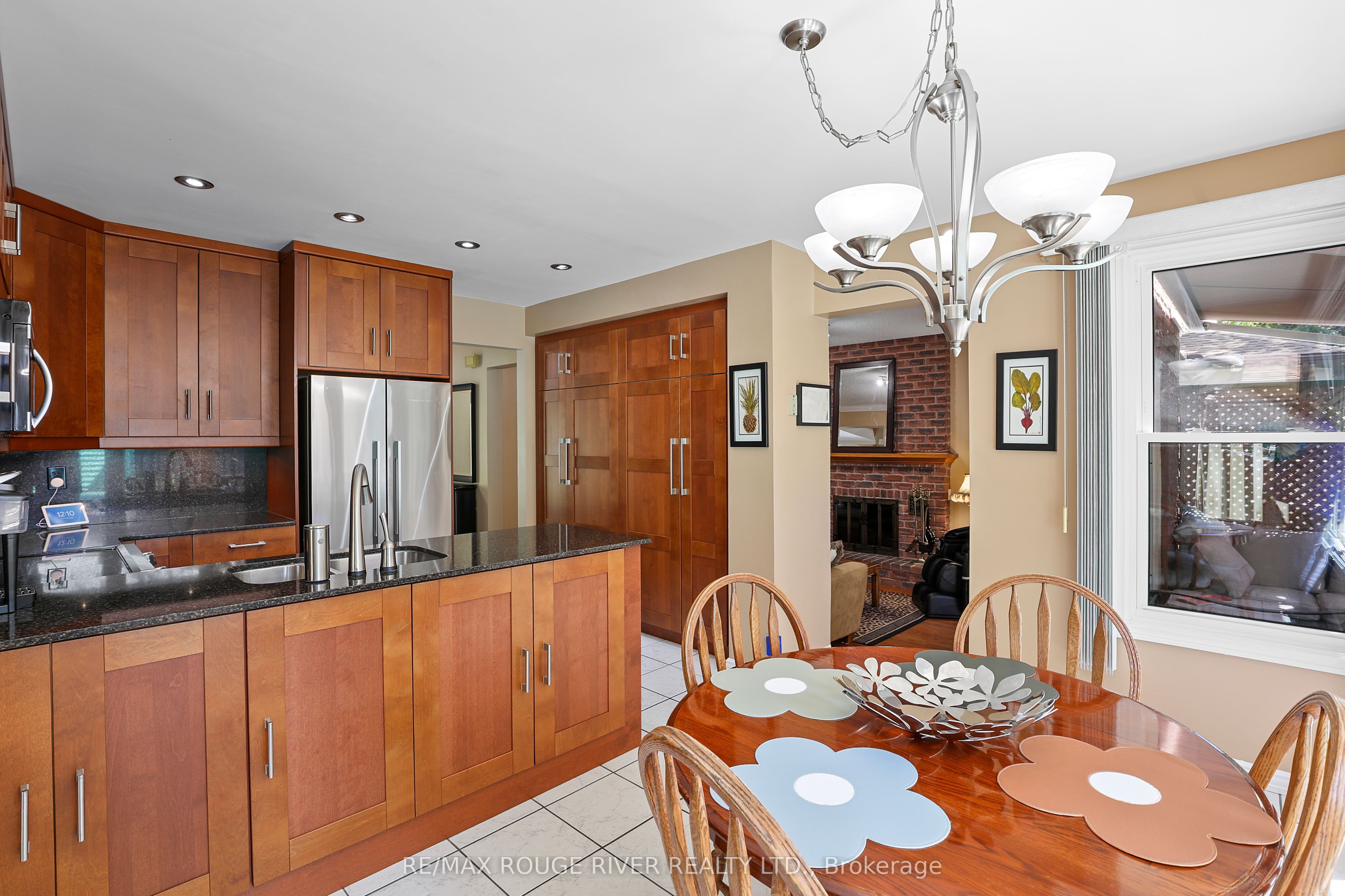 11 Canmore Boulevard, Toronto, ON M1C 3T3 photo 4