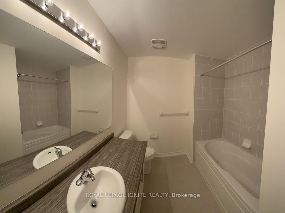 25 Jack Potts Way, Clarington, ON L1E 0E8 photo 5