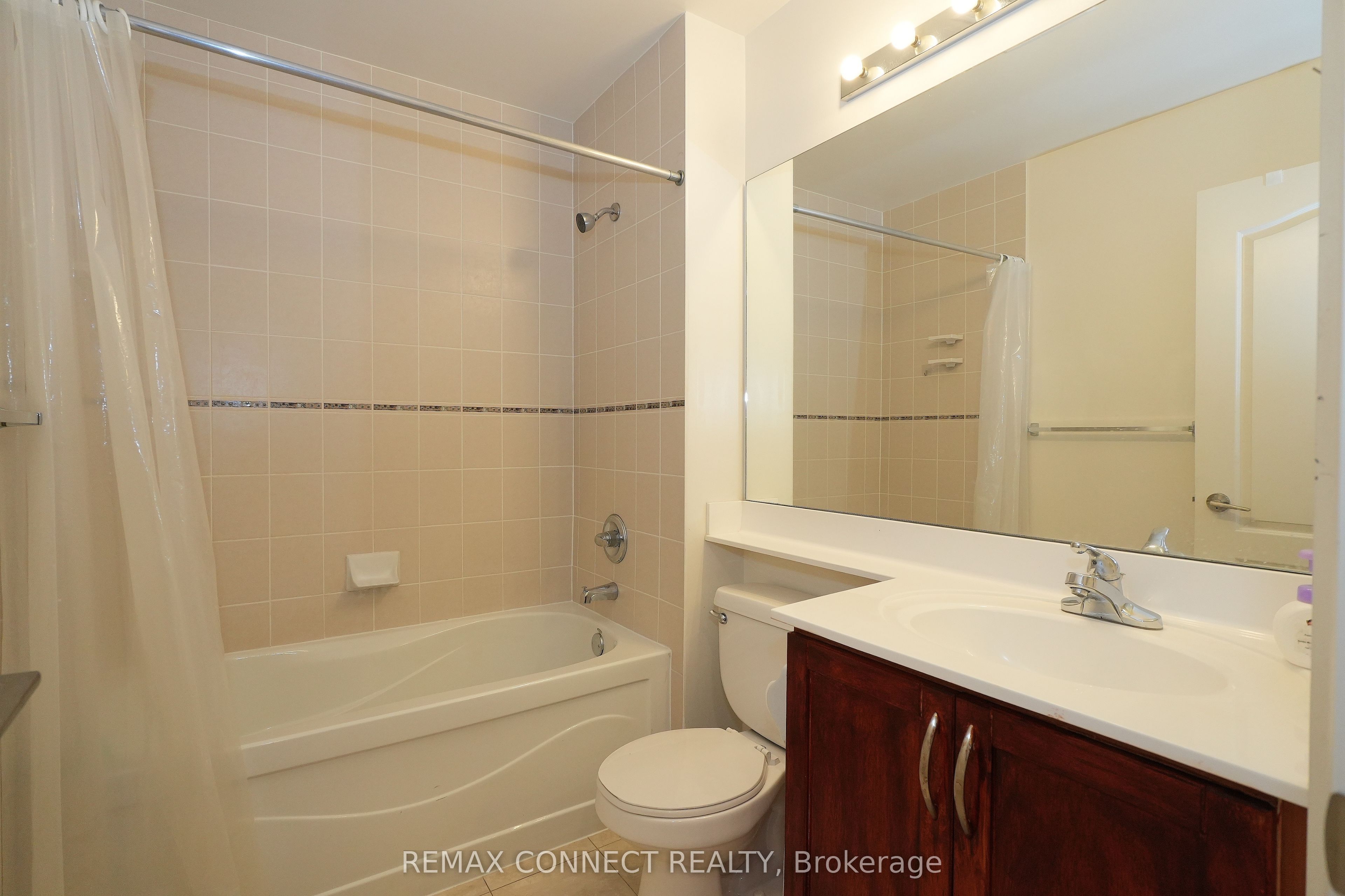 70 Town Centre Court 1209, Toronto, ON M1P 0B2 photo 5