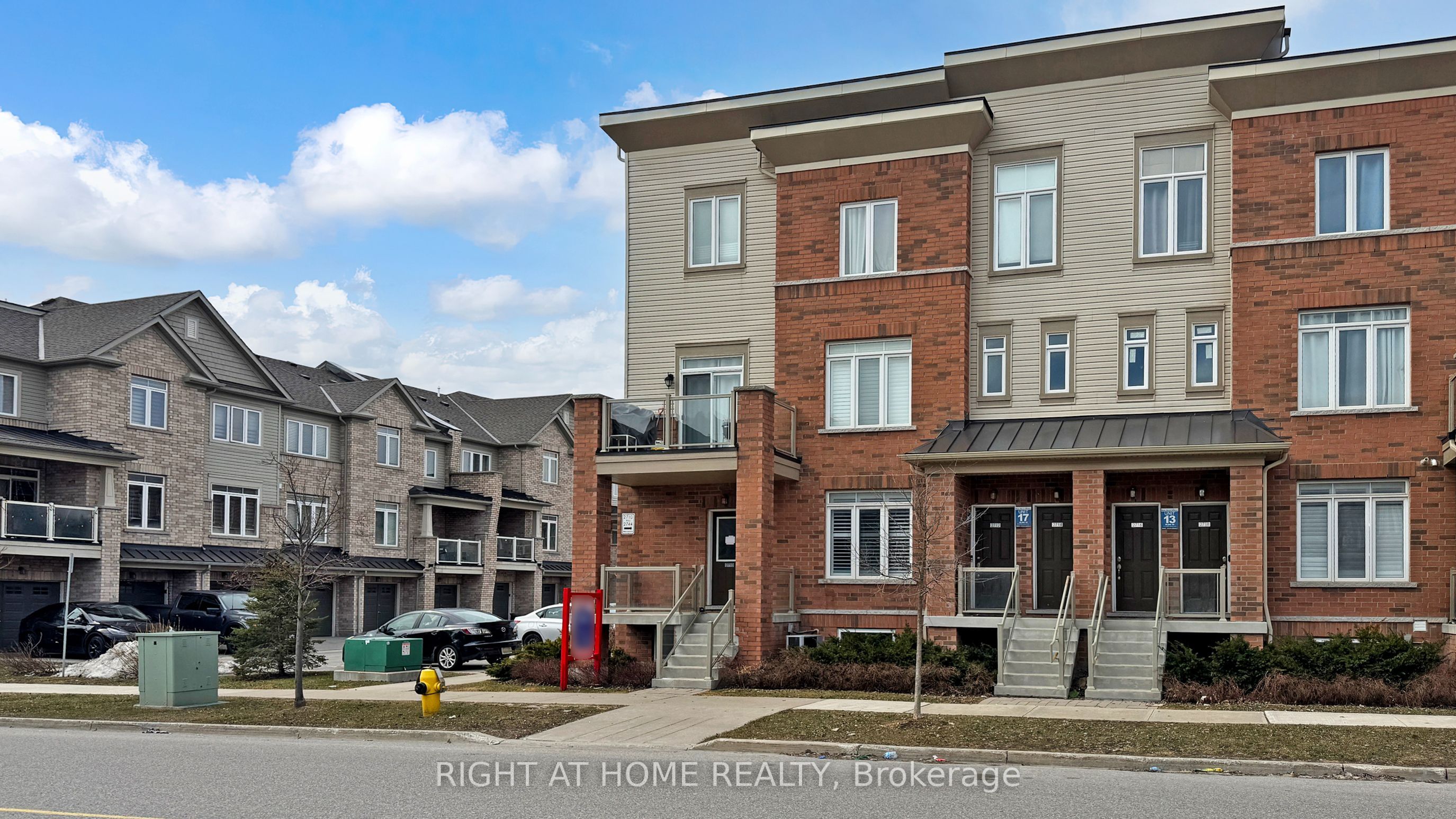 2710 William Jackson Drive E 16, Pickering, ON L1X 0E6 photo 3