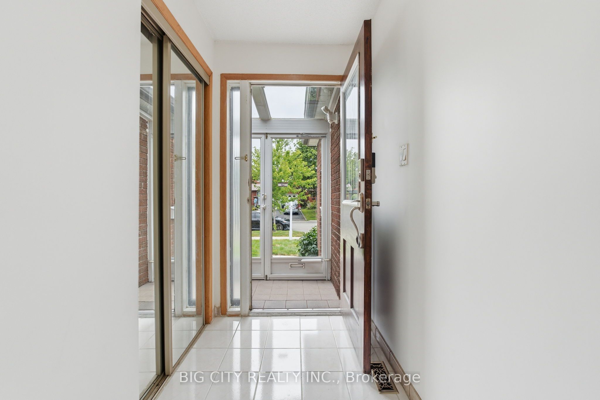 29 Rainthorpe Crescent, Toronto, ON M1W 3S6 photo 5