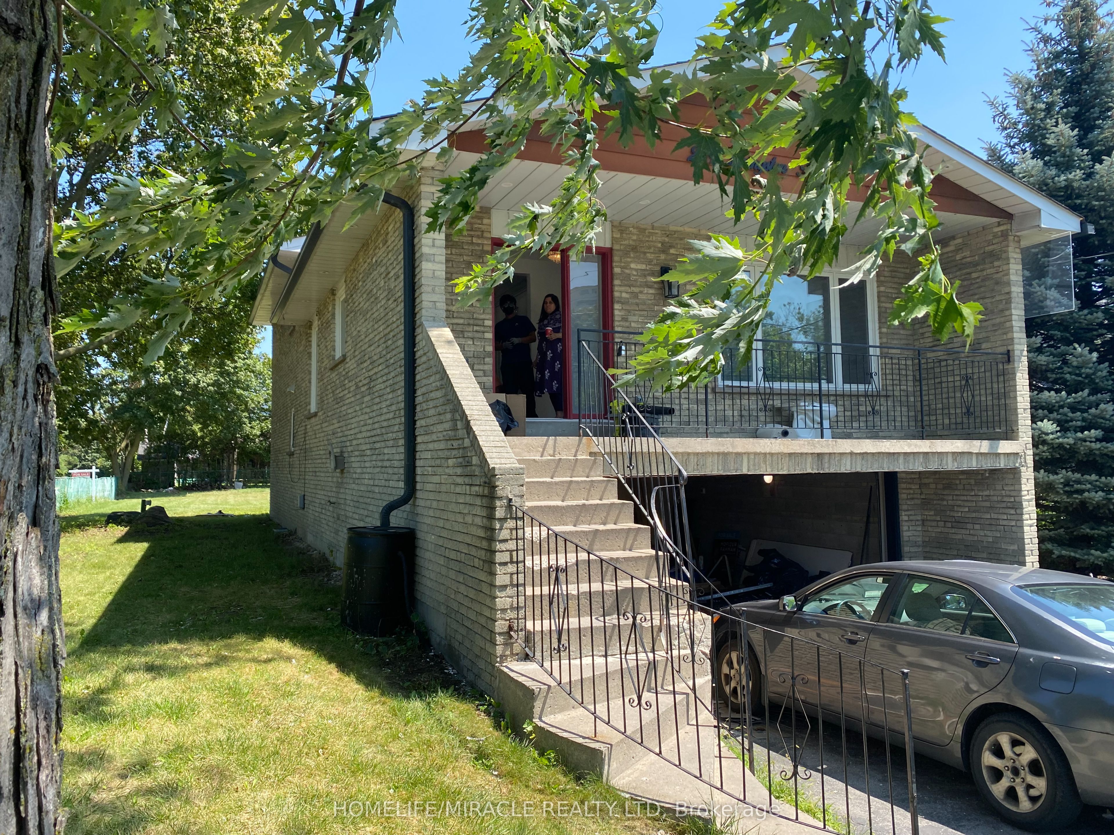 289 Livingston Road, Toronto, ON M1E 1M2 photo 2