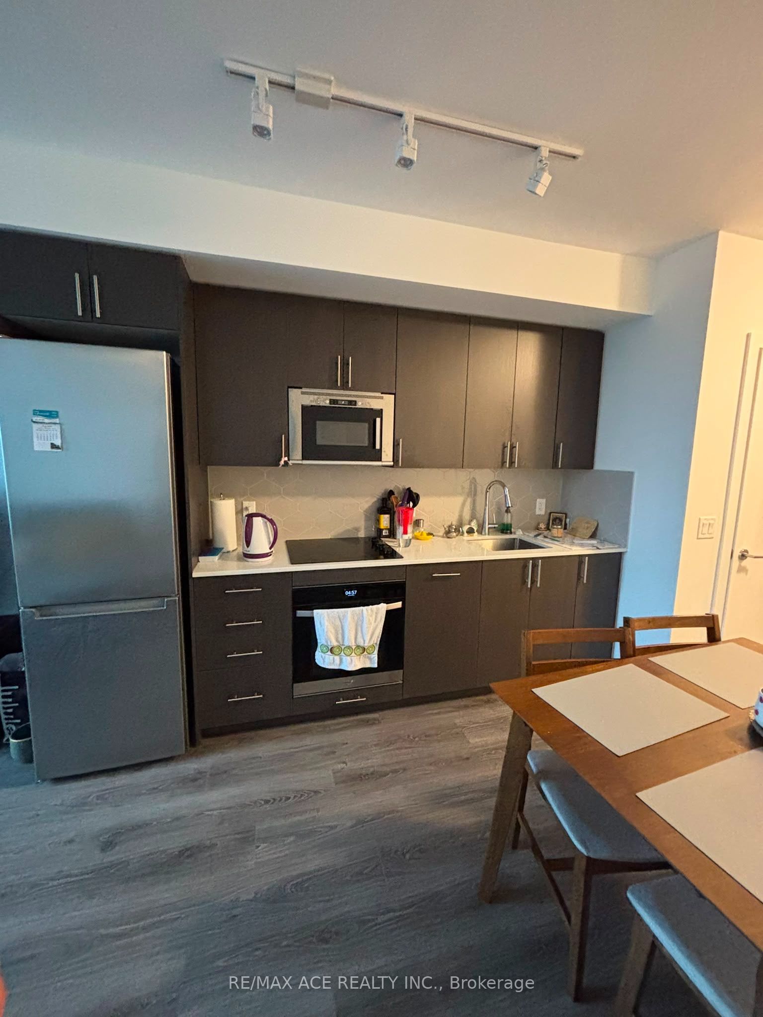 2545 Simcoe Street N 346, Oshawa, ON L1L 0W3 photo 5