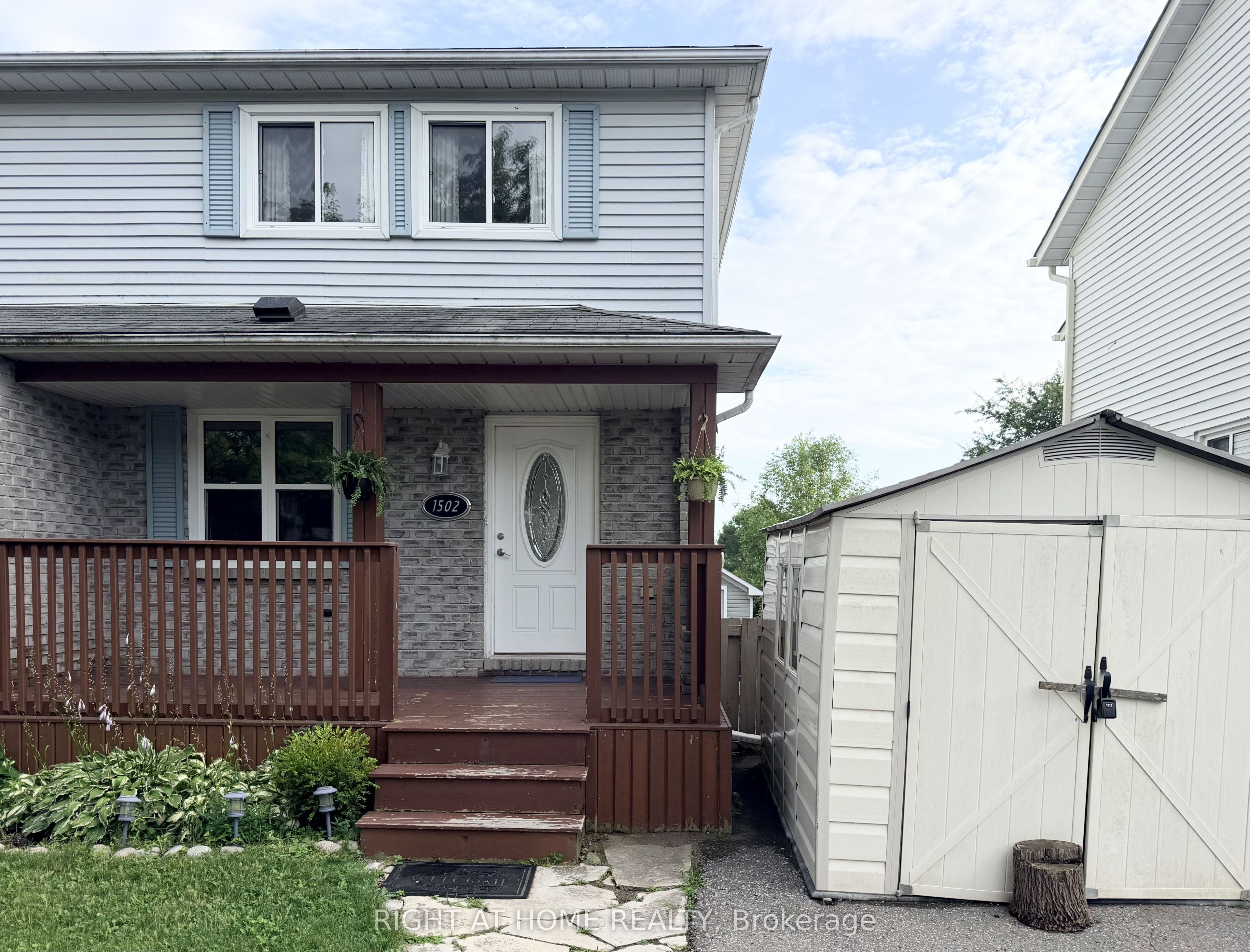 1502 O'Hara Court, Oshawa, ON L1J 8A3