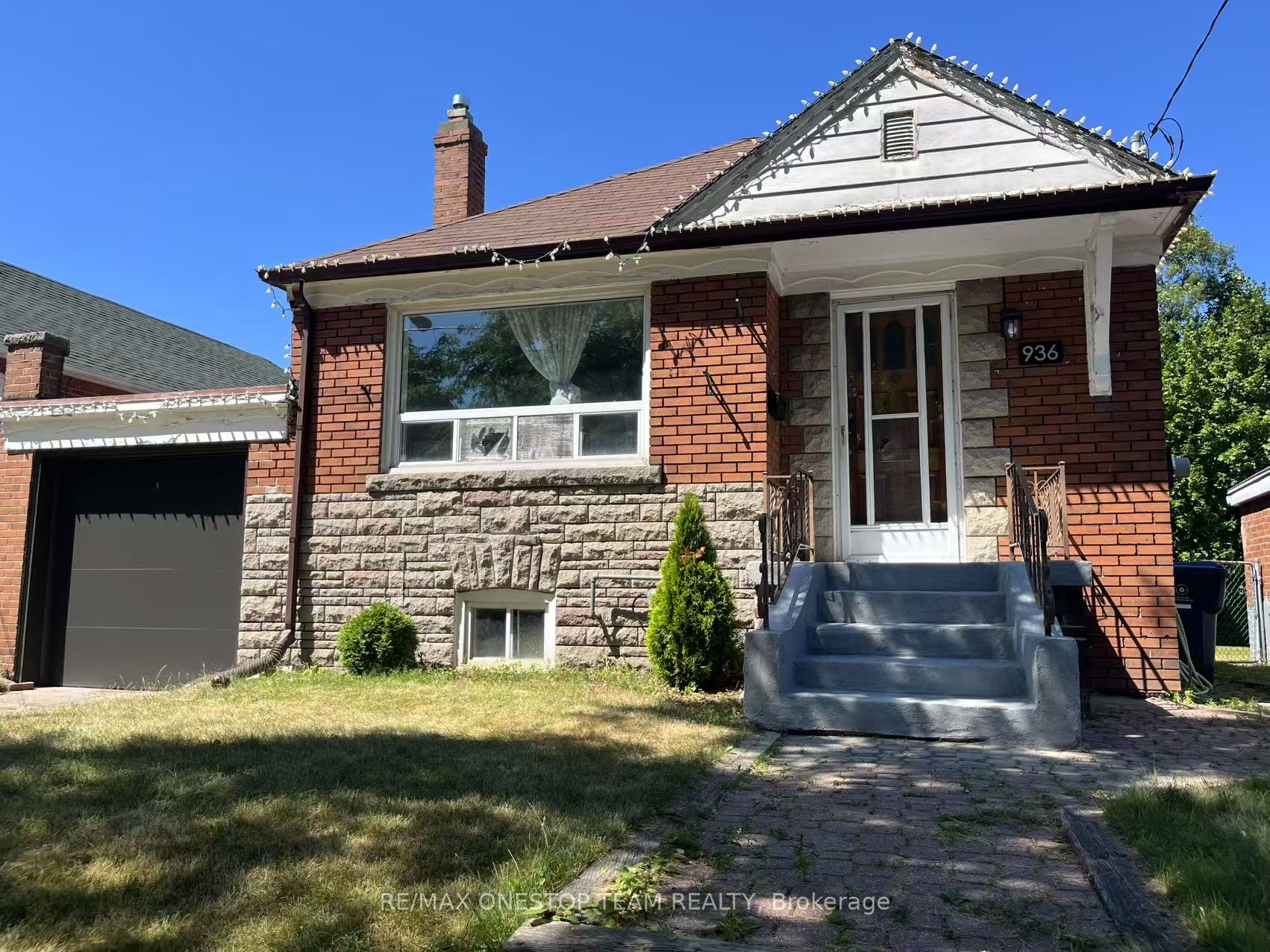 936 Pharmacy Avenue, Toronto, ON M1R 2G1 photo 3