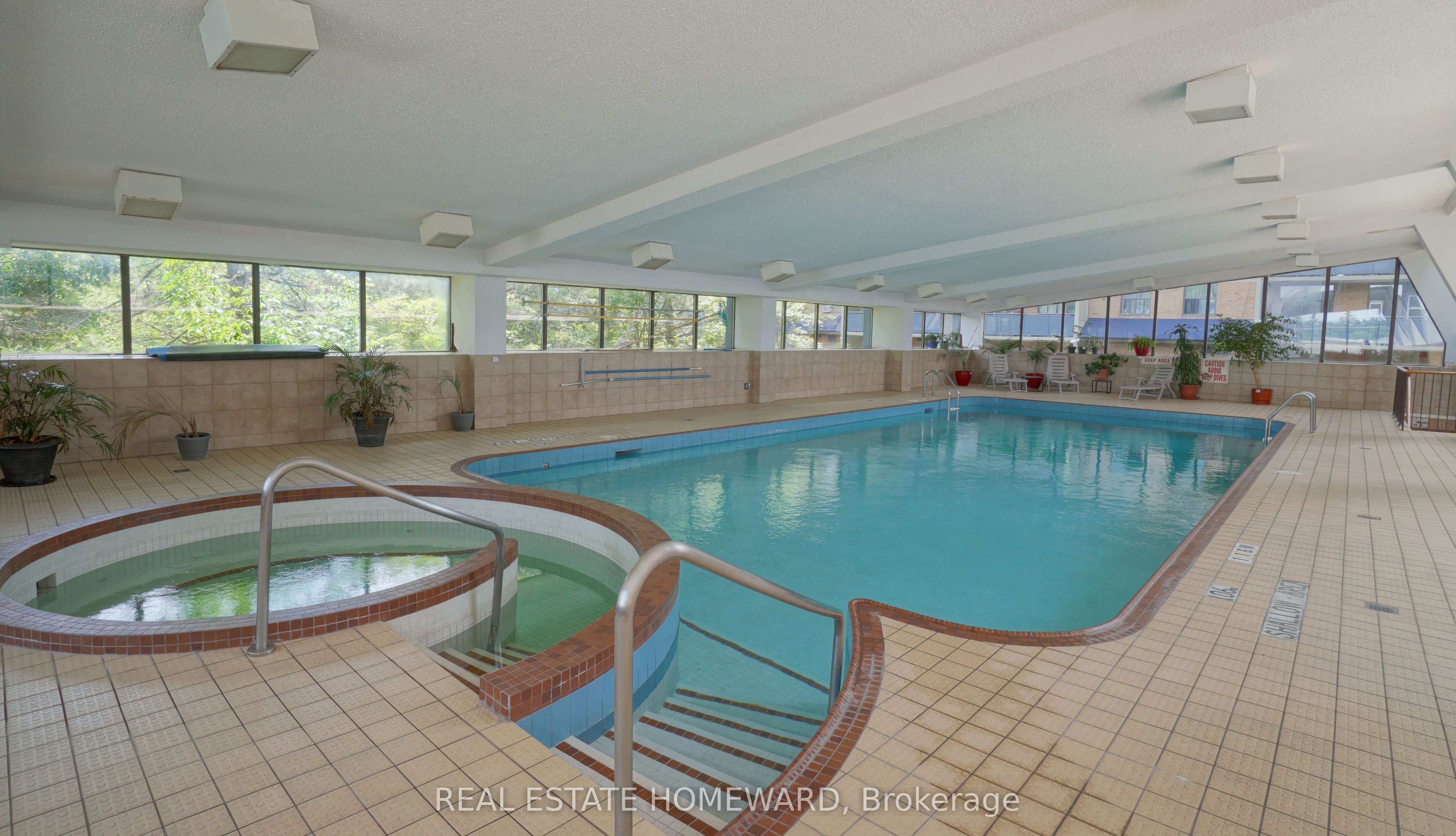 757 Victoria Park Avenue 106, Toronto, ON M4C 5N8 photo 5
