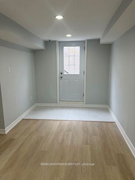 53 Dakin Drive N Basement, Ajax, ON L1T 2S2 photo 2