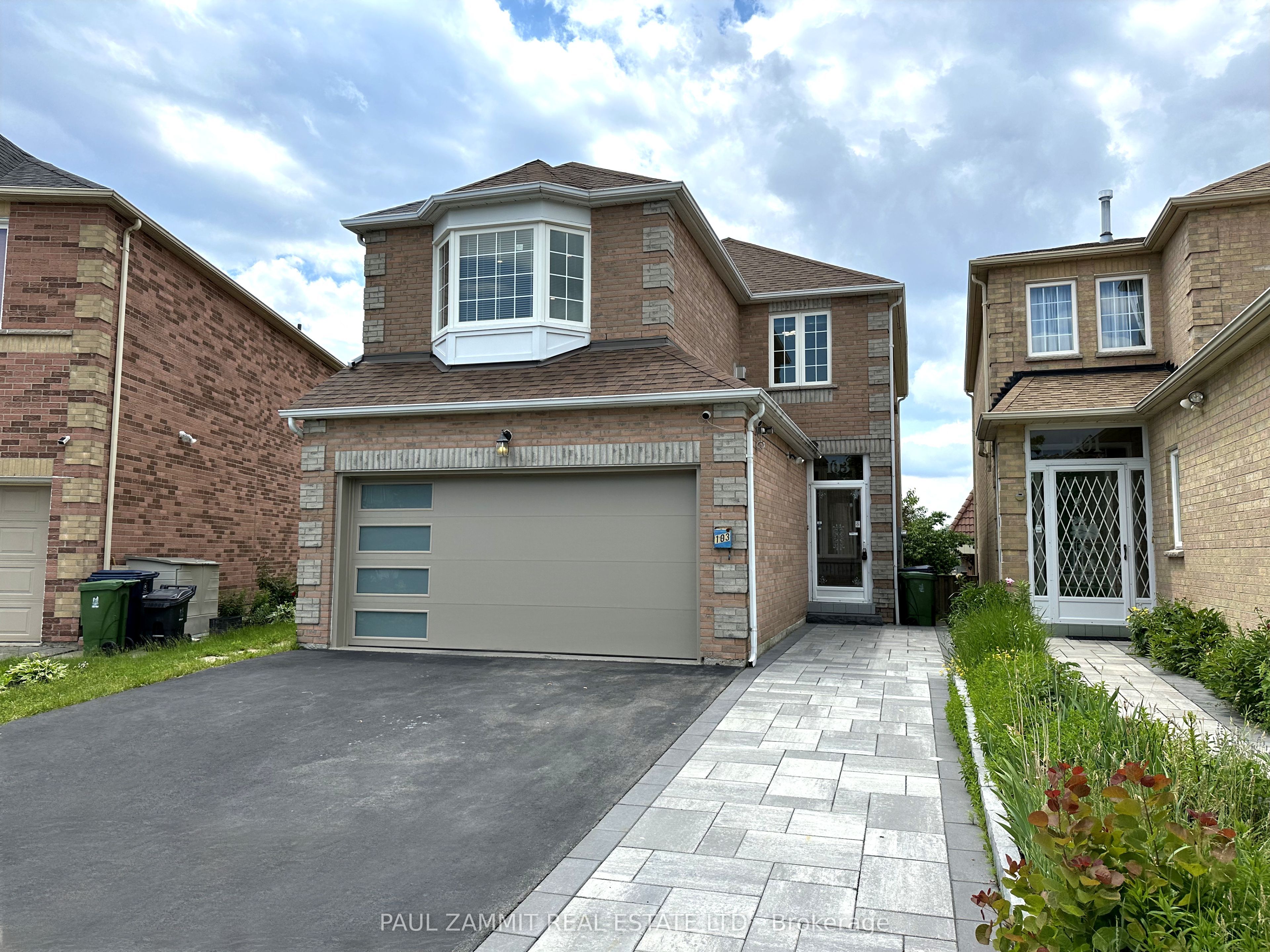 103 Scoville Square, Toronto, ON M1V 5M1