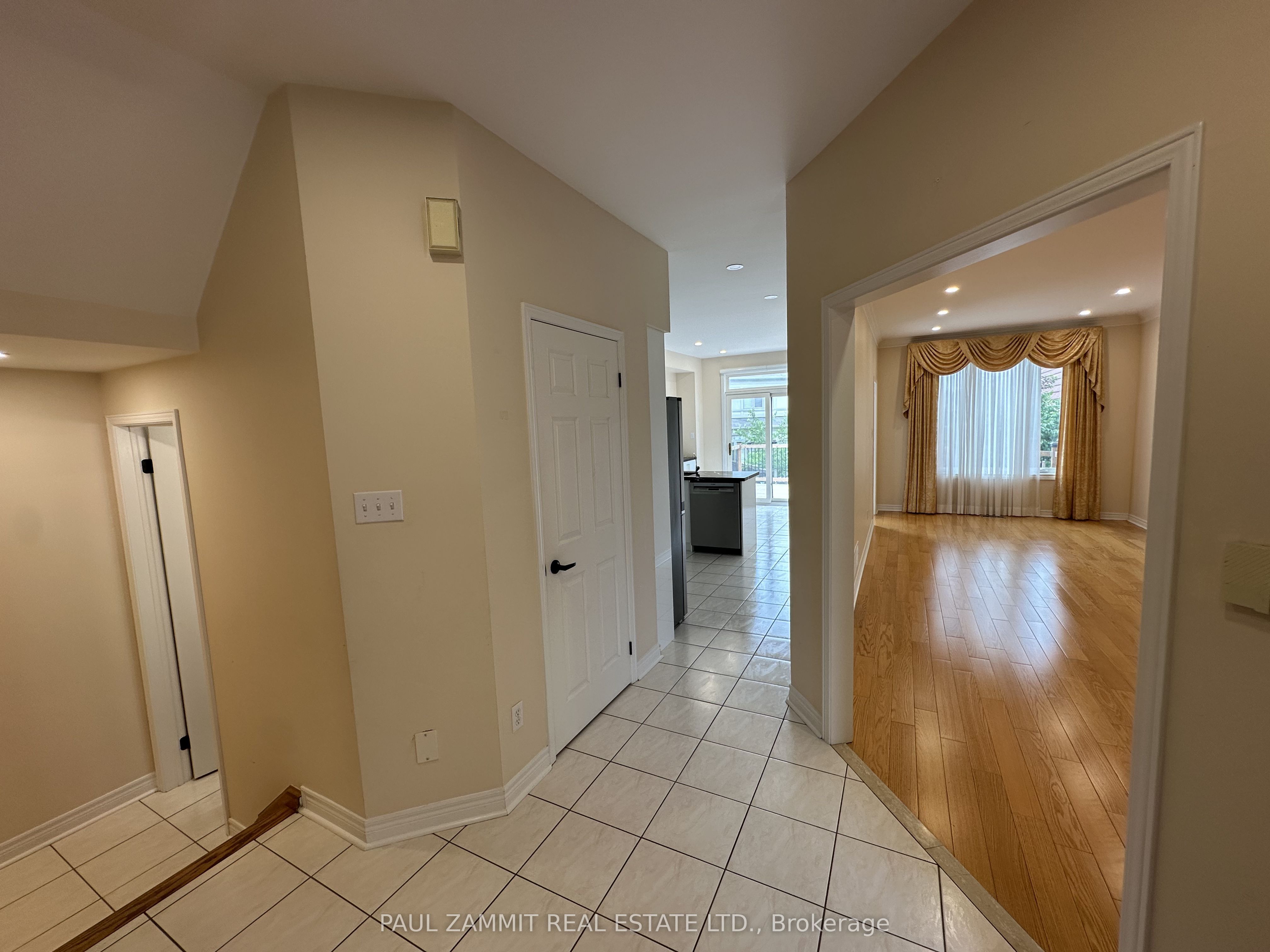 103 Scoville Square, Toronto, ON M1V 5M1 photo 5