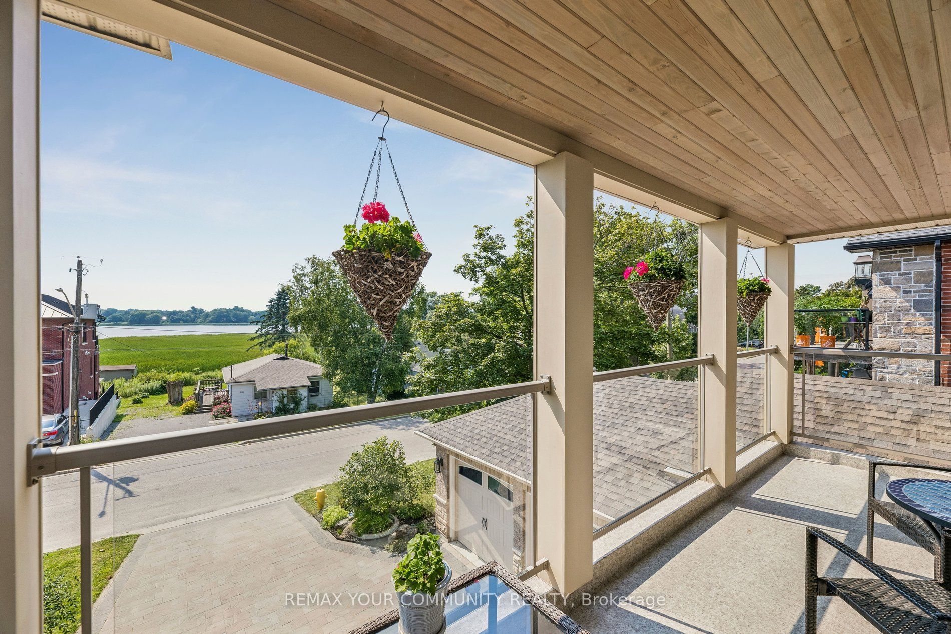 815 Fairview Avenue, Pickering, ON L1W 1M7 photo 5
