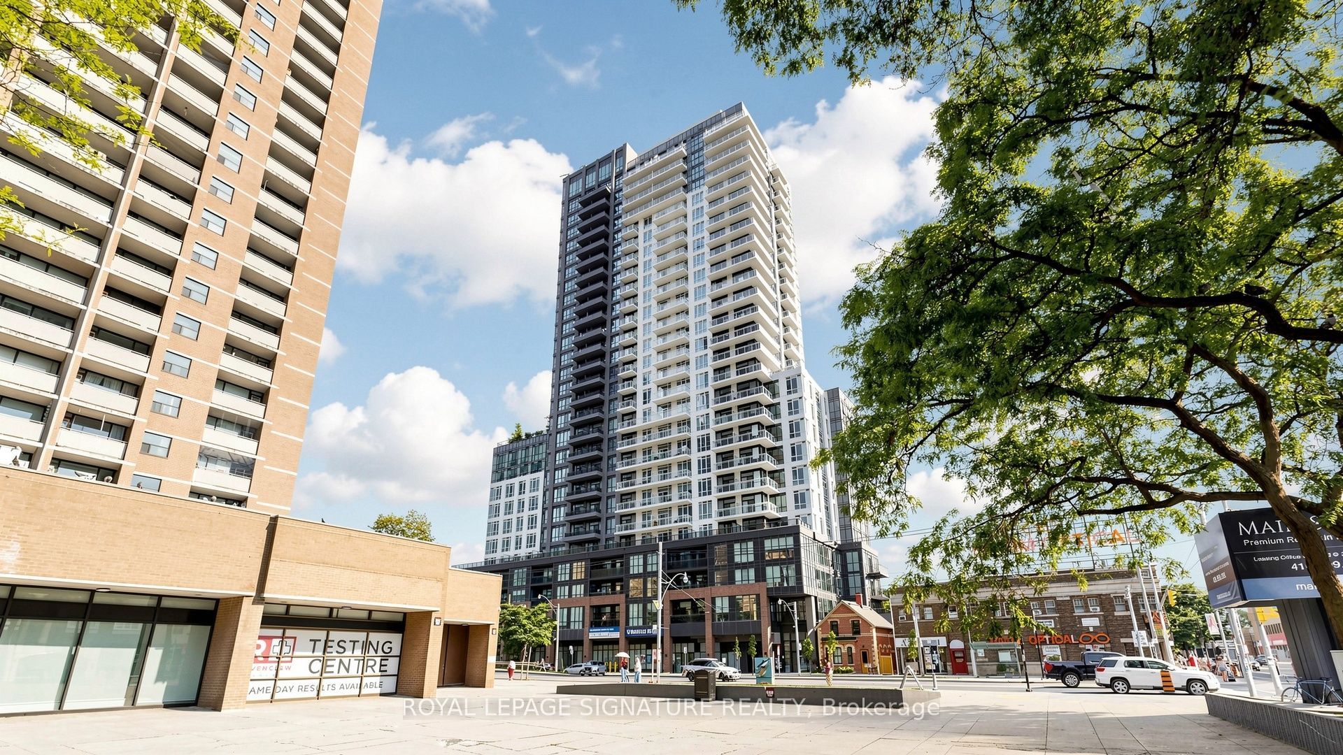 286 Main Street 1005, Toronto, ON M4C 4X4