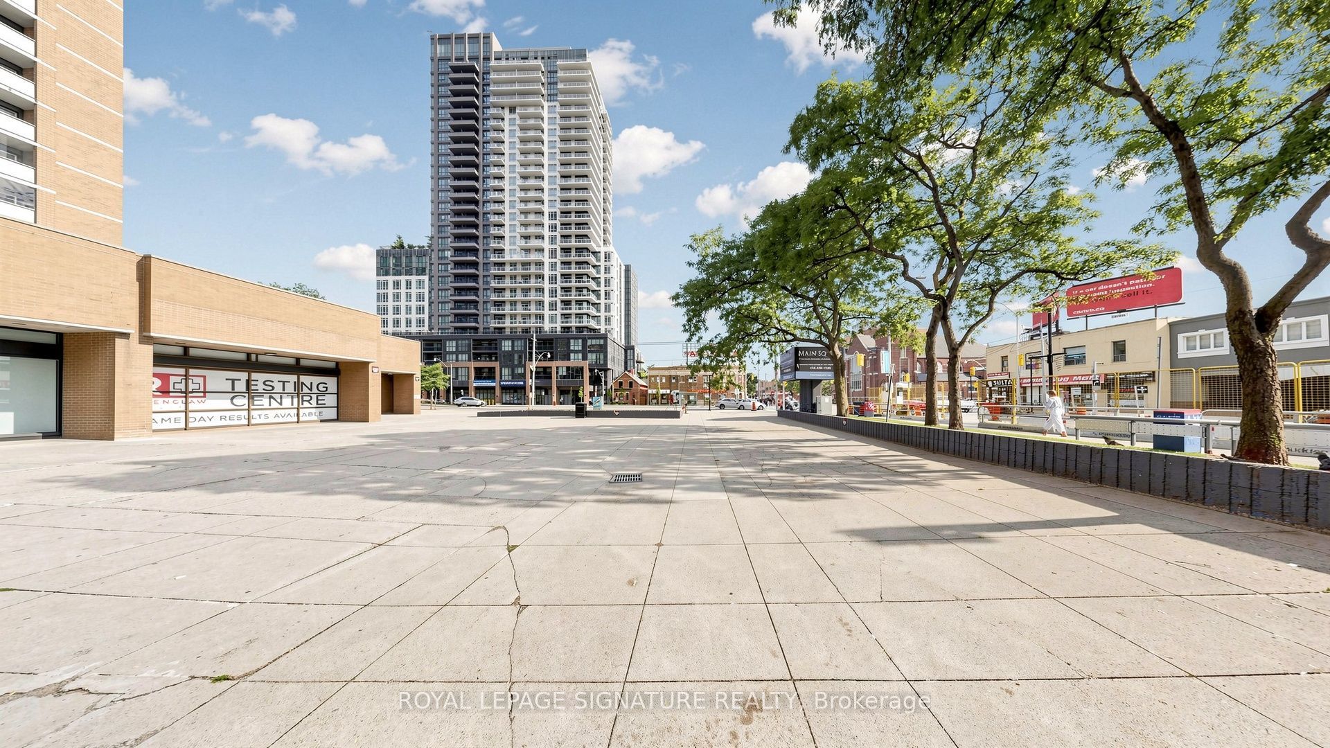 286 Main Street 1005, Toronto, ON M4C 4X4 photo 2