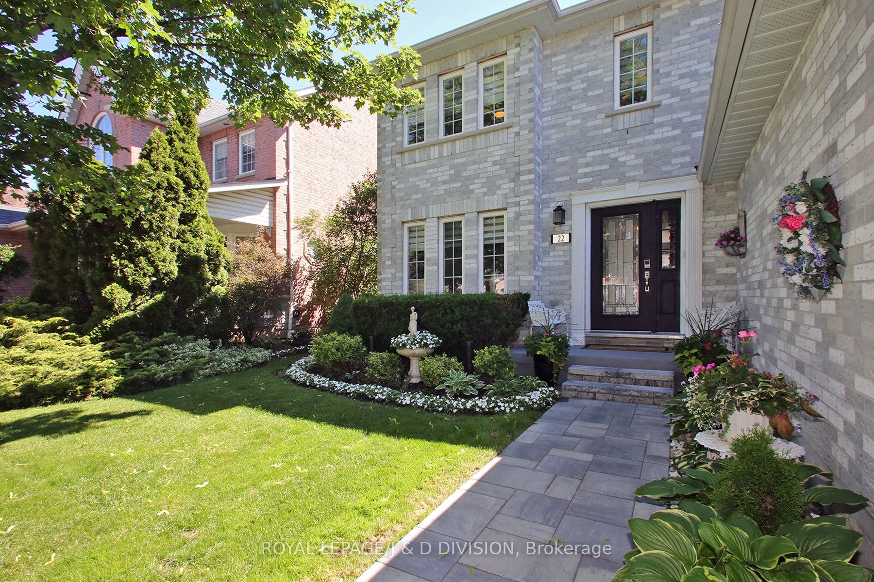 22 Lahaye Drive, Whitby, ON L1P 1L5 photo 4