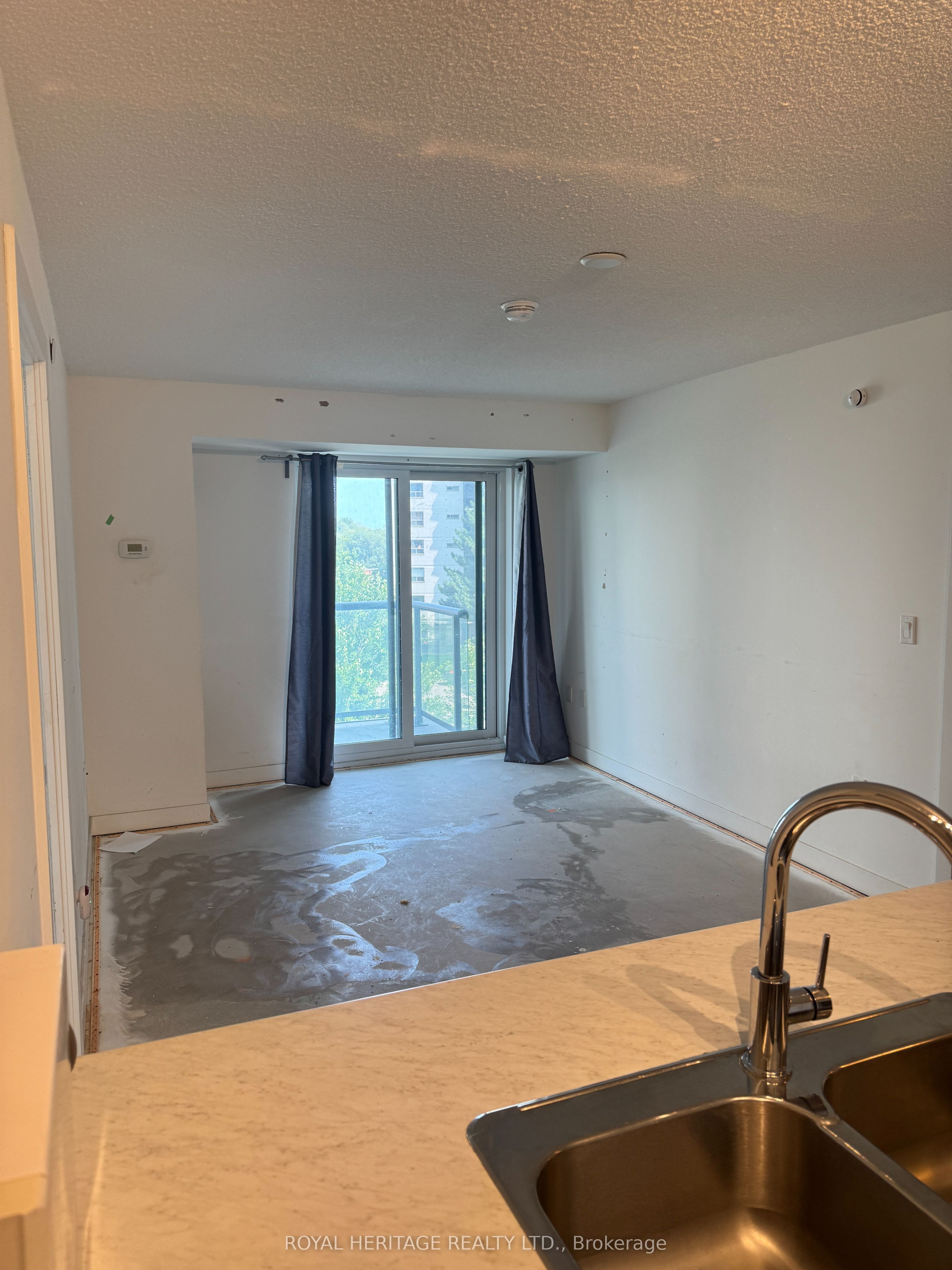 1346 Danforth Road 403, Toronto, ON M1J 0A9 photo 4