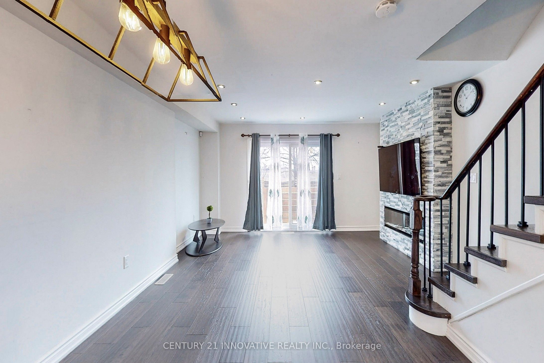 1635 Pickering Parkway 18, Pickering, ON L1V 6W8 photo 3