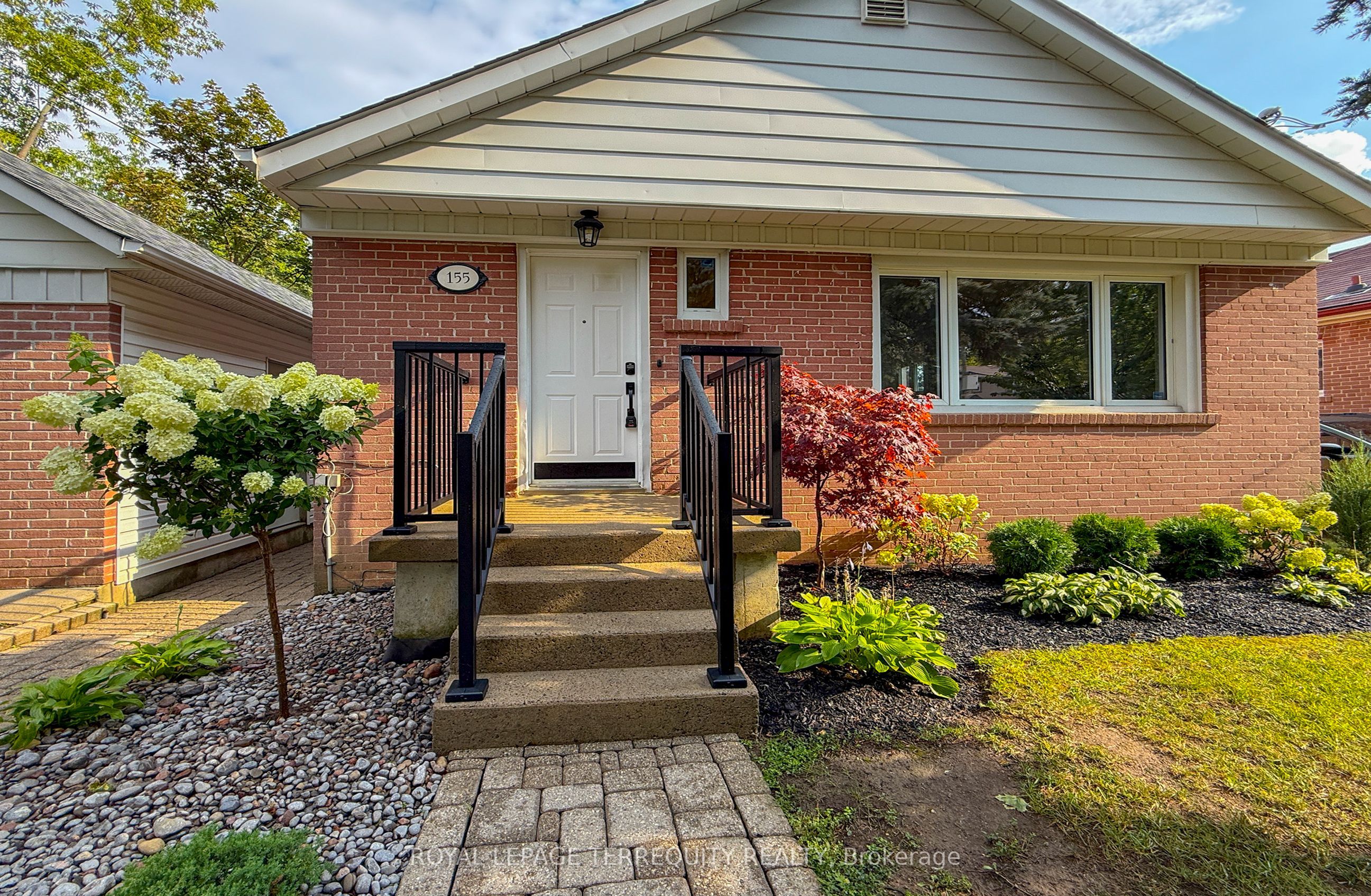 155 Phyllis Avenue, Toronto, ON M1M 1Y5 photo 5