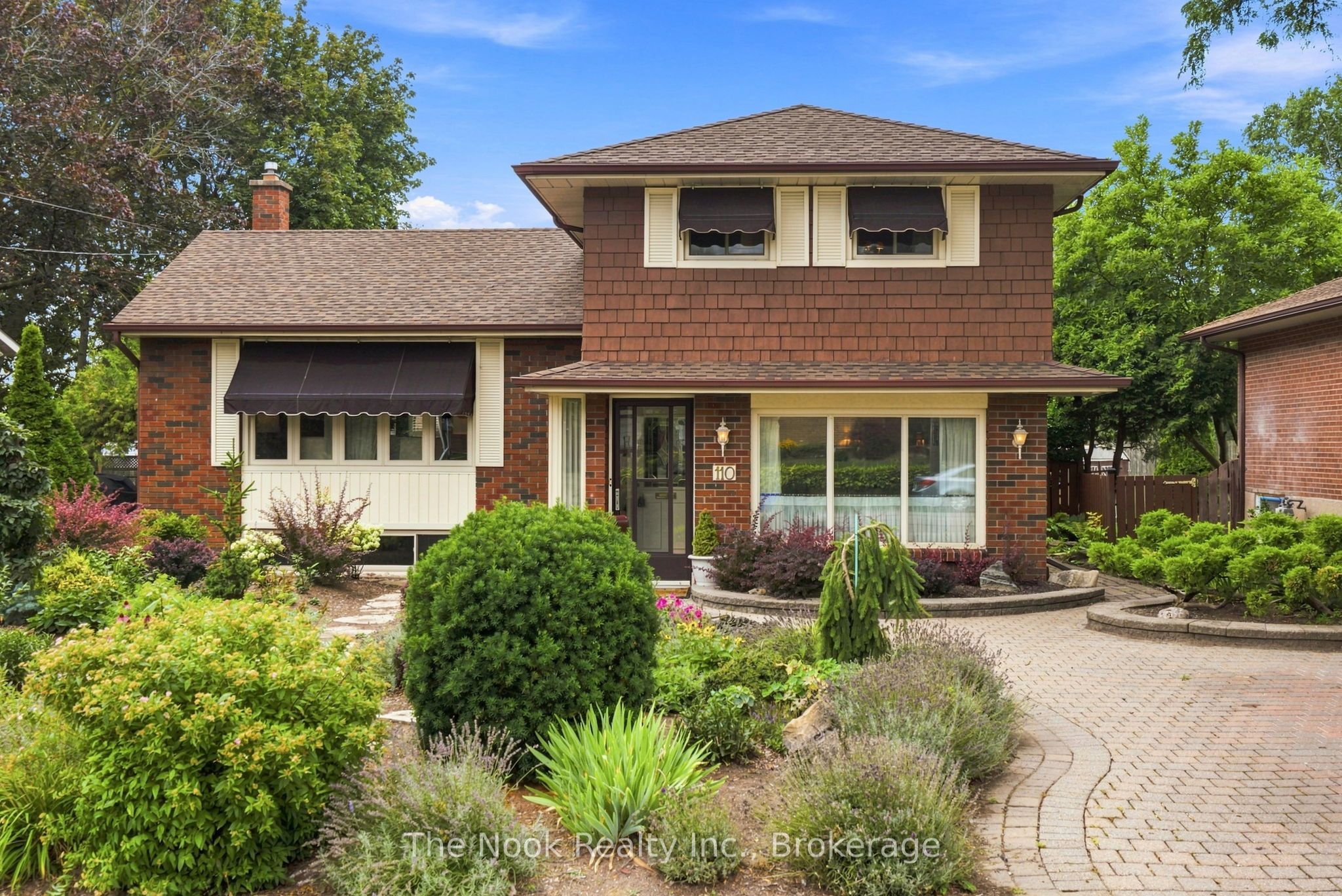 110 Bowman Avenue, Whitby, ON L1N 3T6 photo 3
