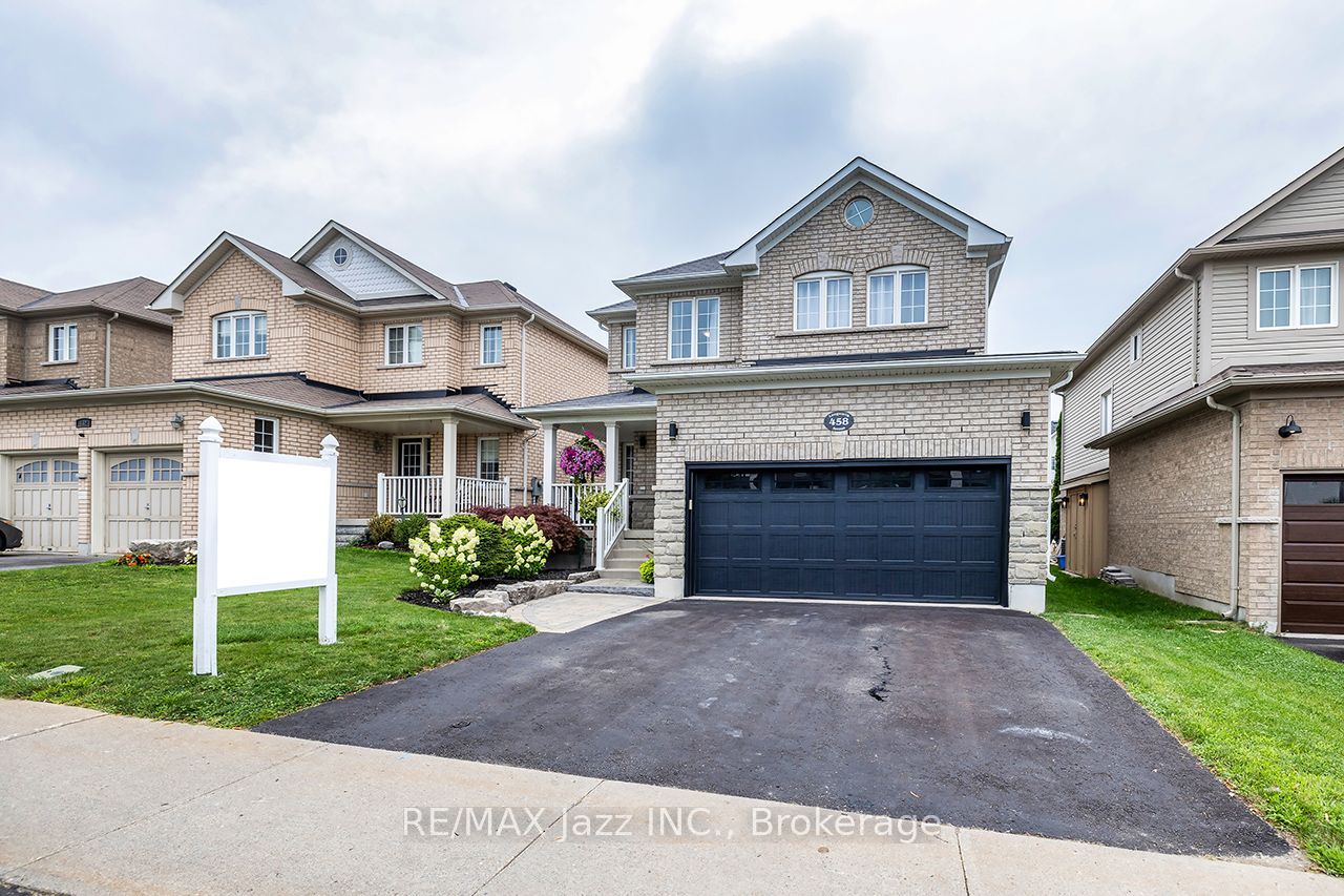 458 Longworth Avenue, Clarington, ON L1C 0E1 photo 2