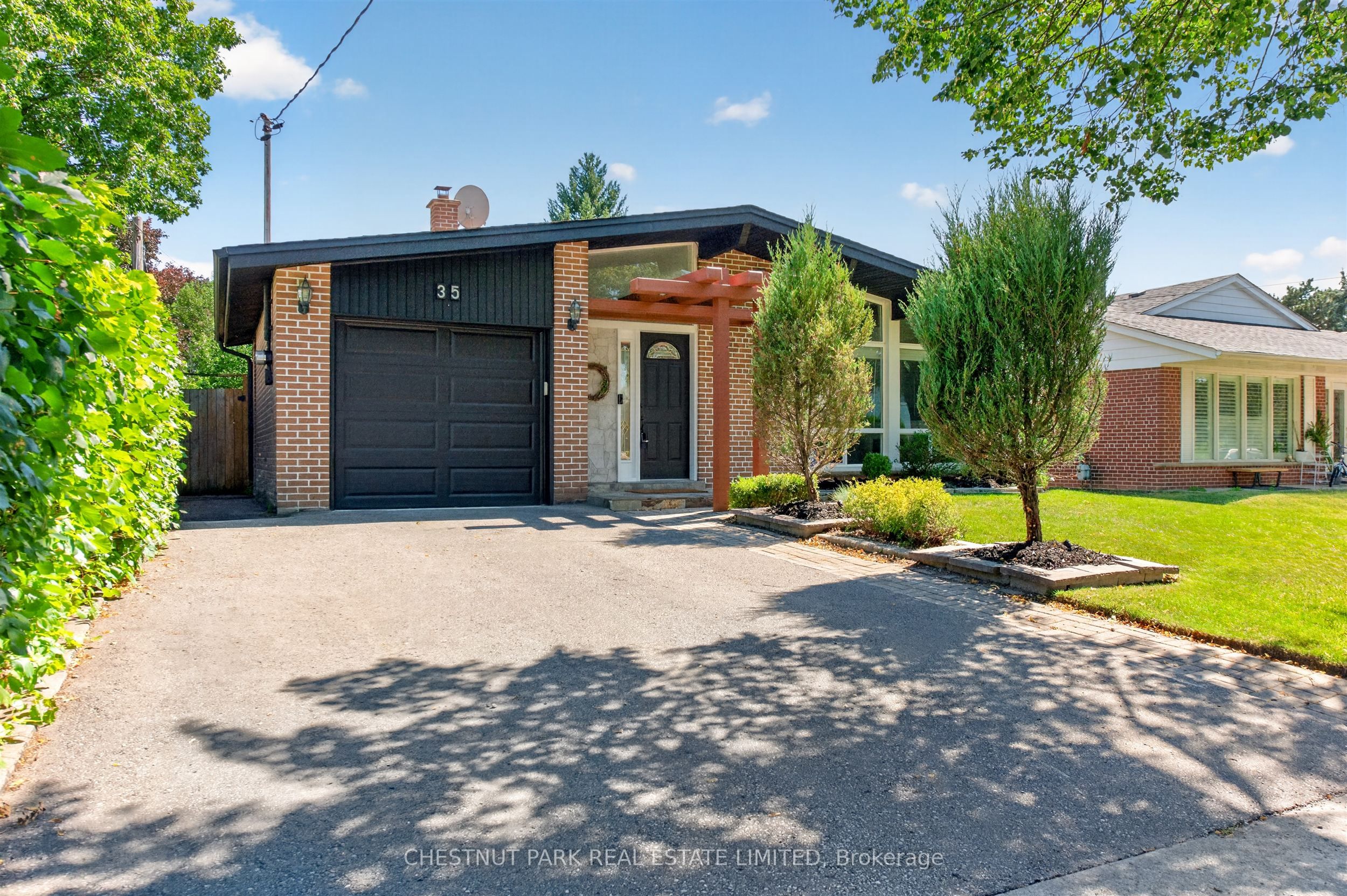 35 Birchard Street, Toronto, ON M1T 1Z3 photo 3