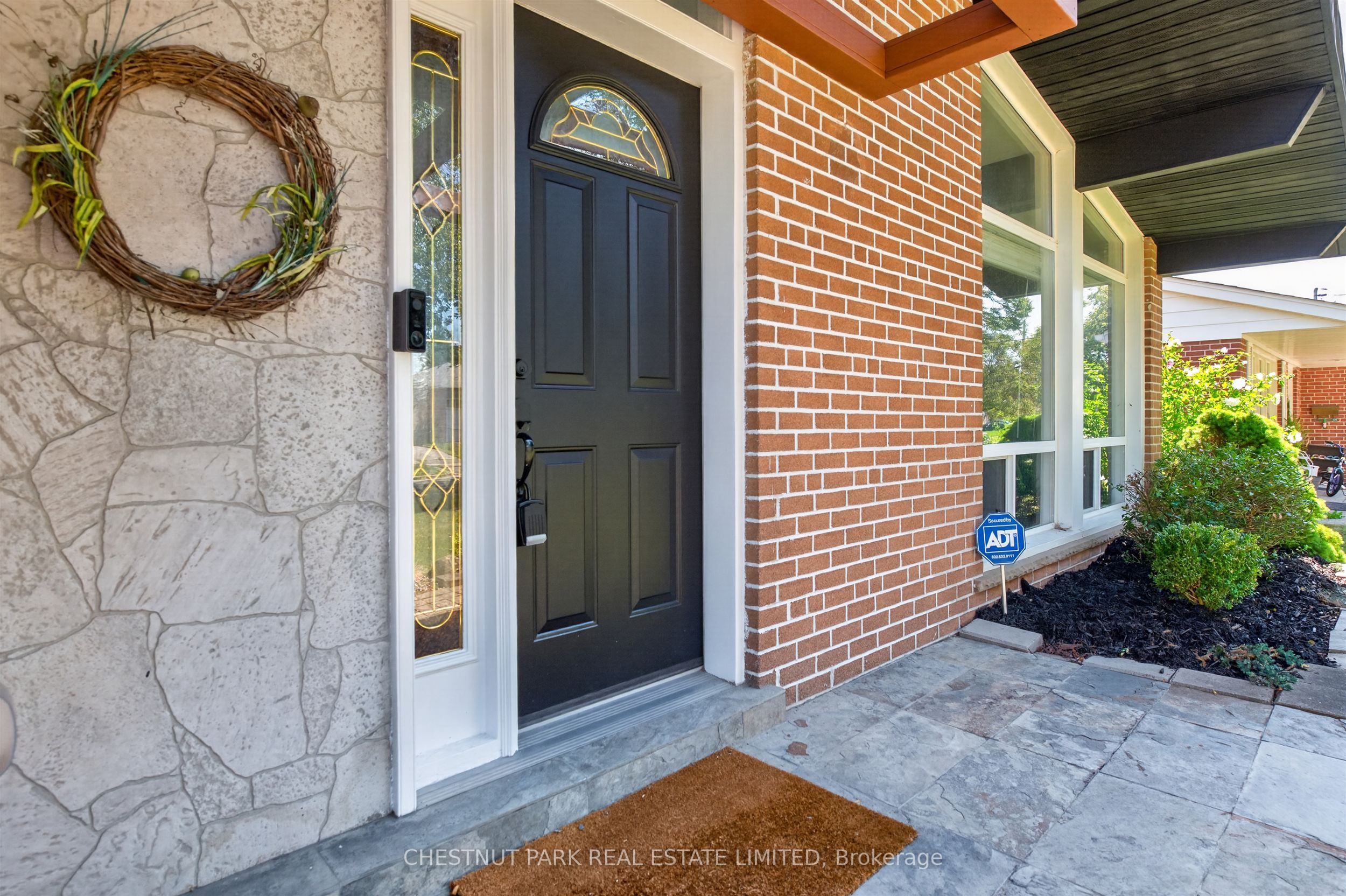 35 Birchard Street, Toronto, ON M1T 1Z3 photo 4
