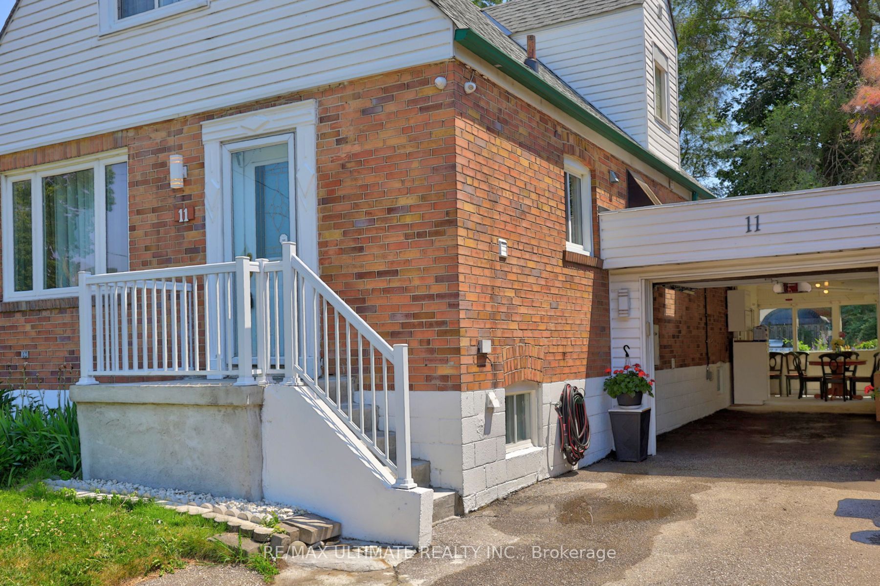 11 Midholm Drive, Toronto, ON M1K 3A9 photo 4