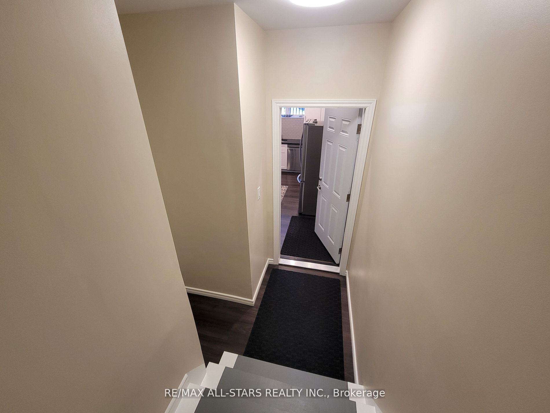 173 Westfield Drive BSMT, Whitby, ON L1P 0G2 photo 5