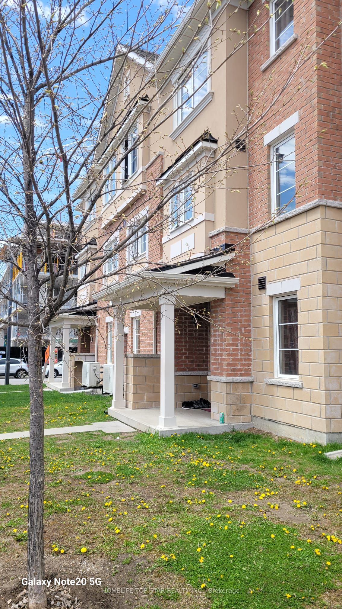 34 Deans Drive, Toronto, ON M1L 0C1