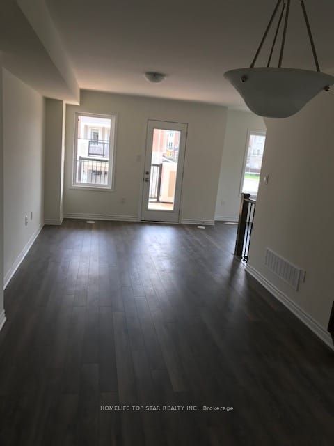 34 Deans Drive, Toronto, ON M1L 0C1 photo 4