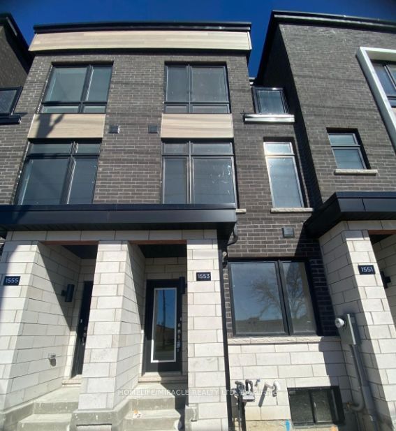 1553 Midland Avenue, Toronto, ON M1P 0G3