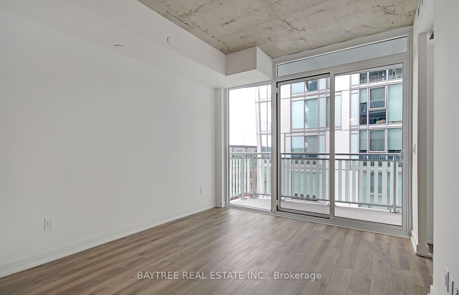 45 Baseball Place 1111, Toronto, ON M4M 0H1 photo 4