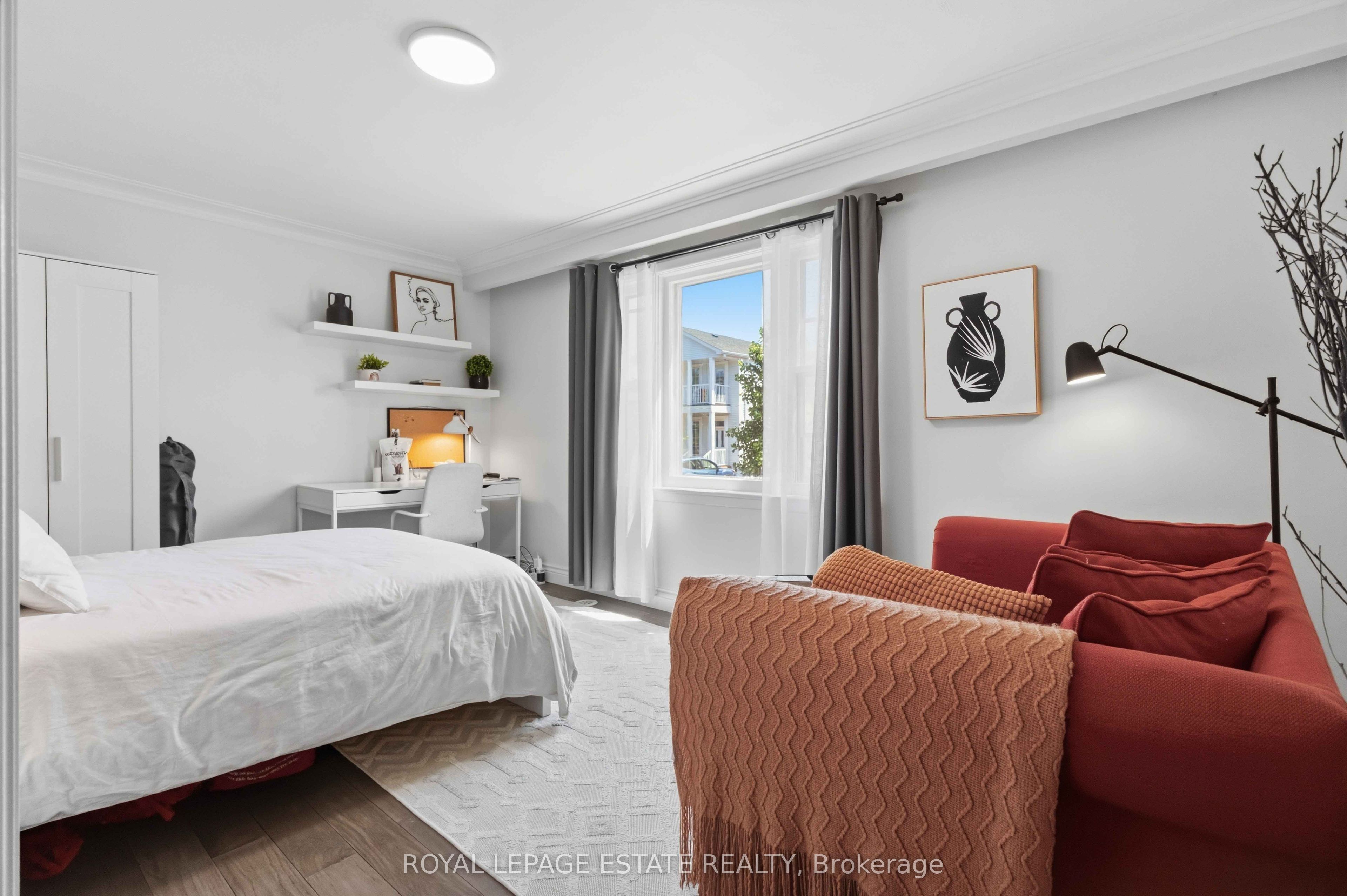 182 Coleman Avenue, Toronto, ON M4C 1R4 photo 4