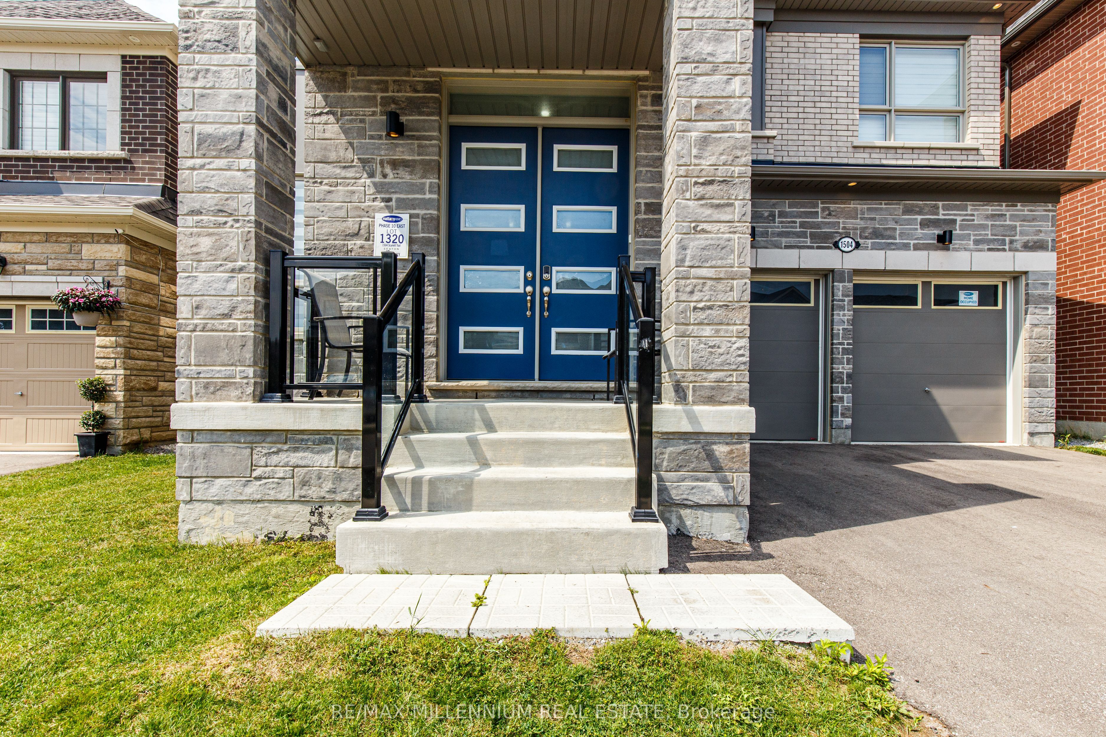 1504 Scarlett Trail, Pickering, ON L1X 0P1 photo 4