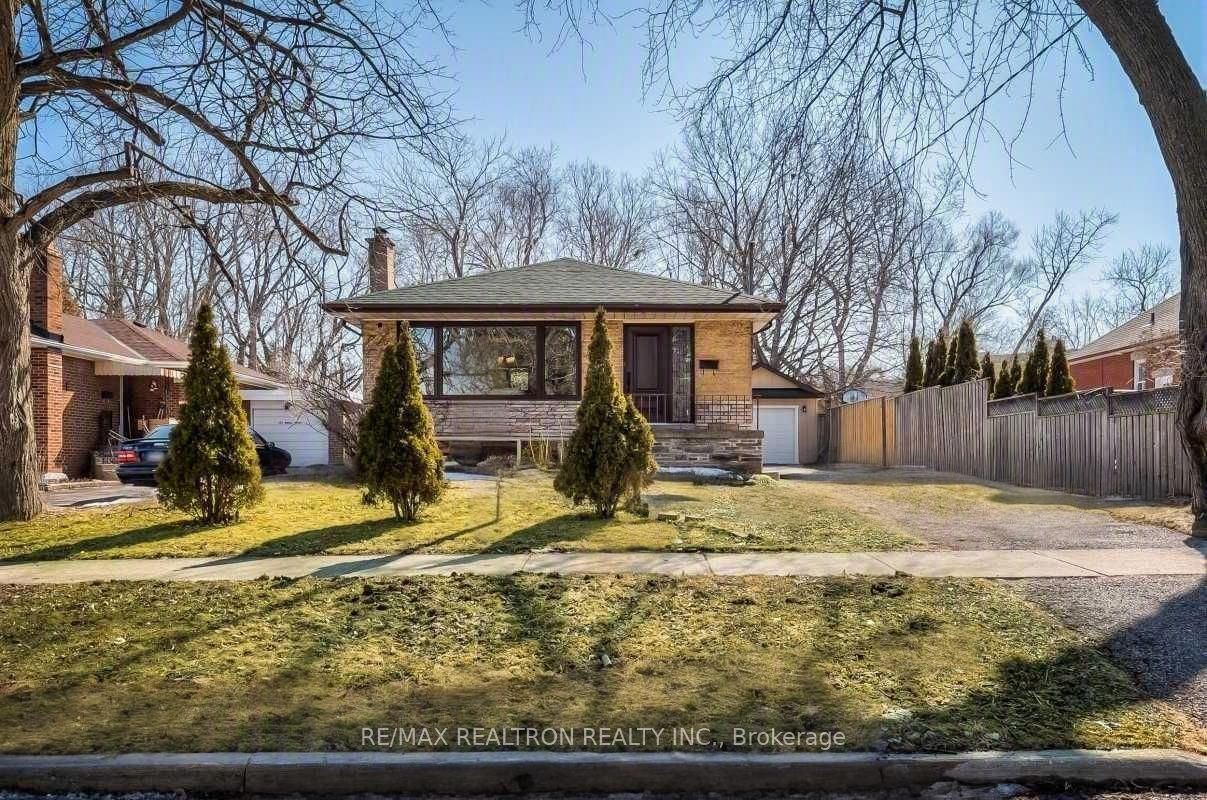 101 Dunelm Street, Toronto, ON M1J 3G3
