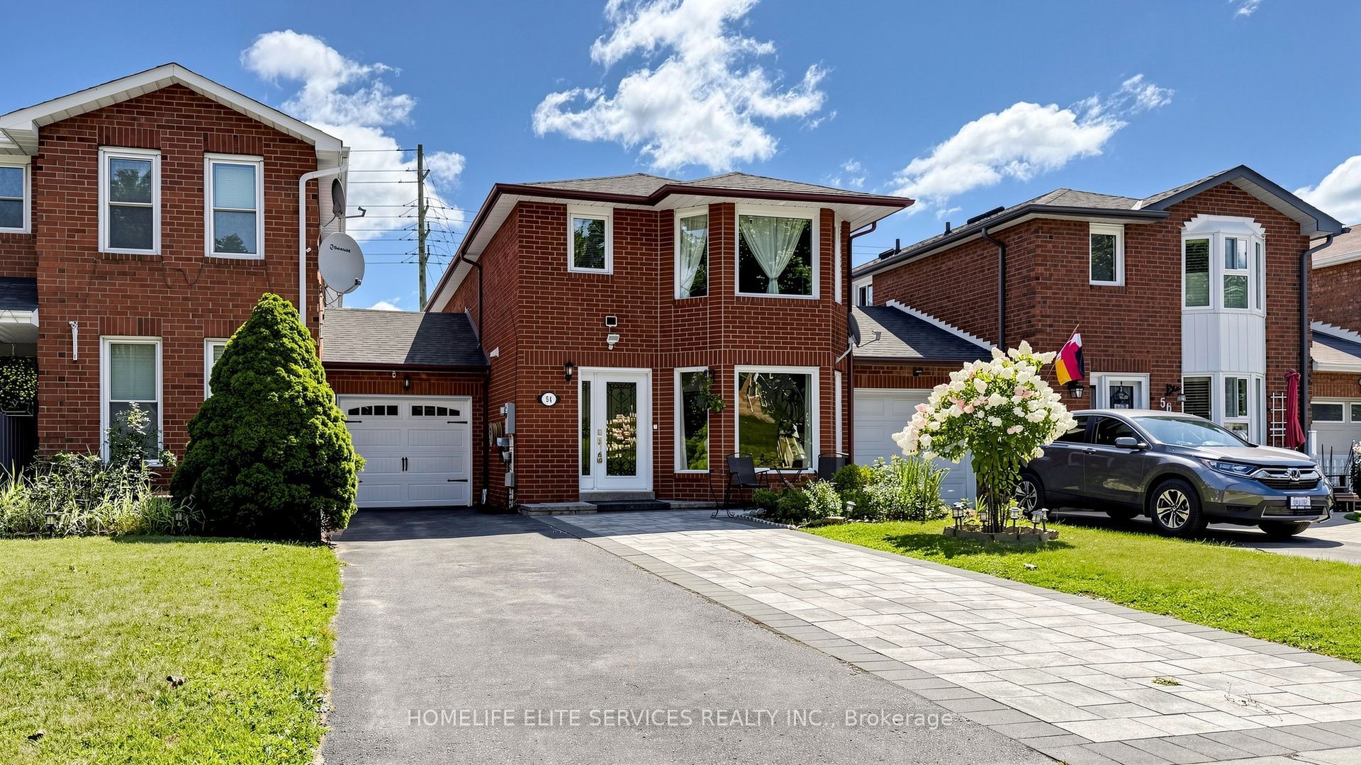 54 Fearn Crescent, Ajax, ON L1S 5L4