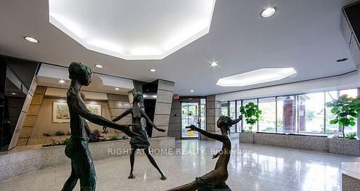 2460 Eglinton Avenue E 1714, Toronto, ON M1K 5J7 photo 3