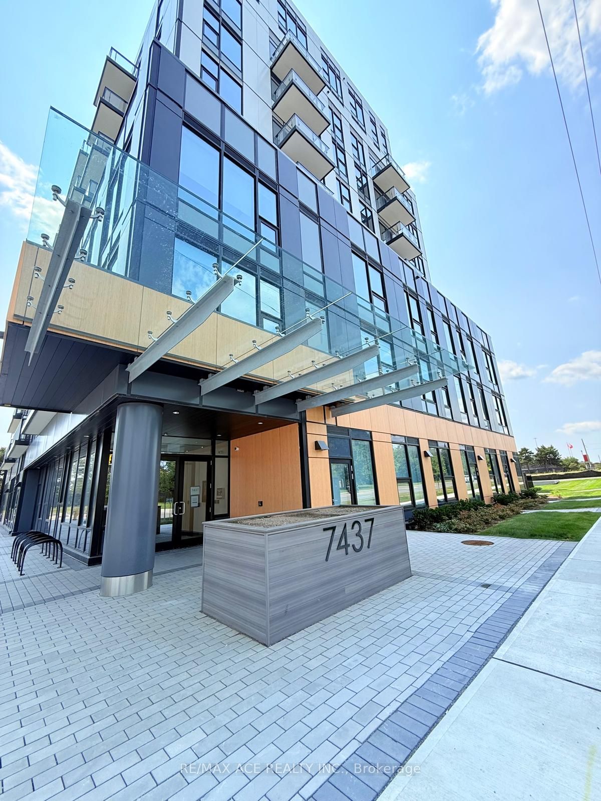 7437 Kingston Road 818B, Toronto, ON M1B 0E9 photo 2