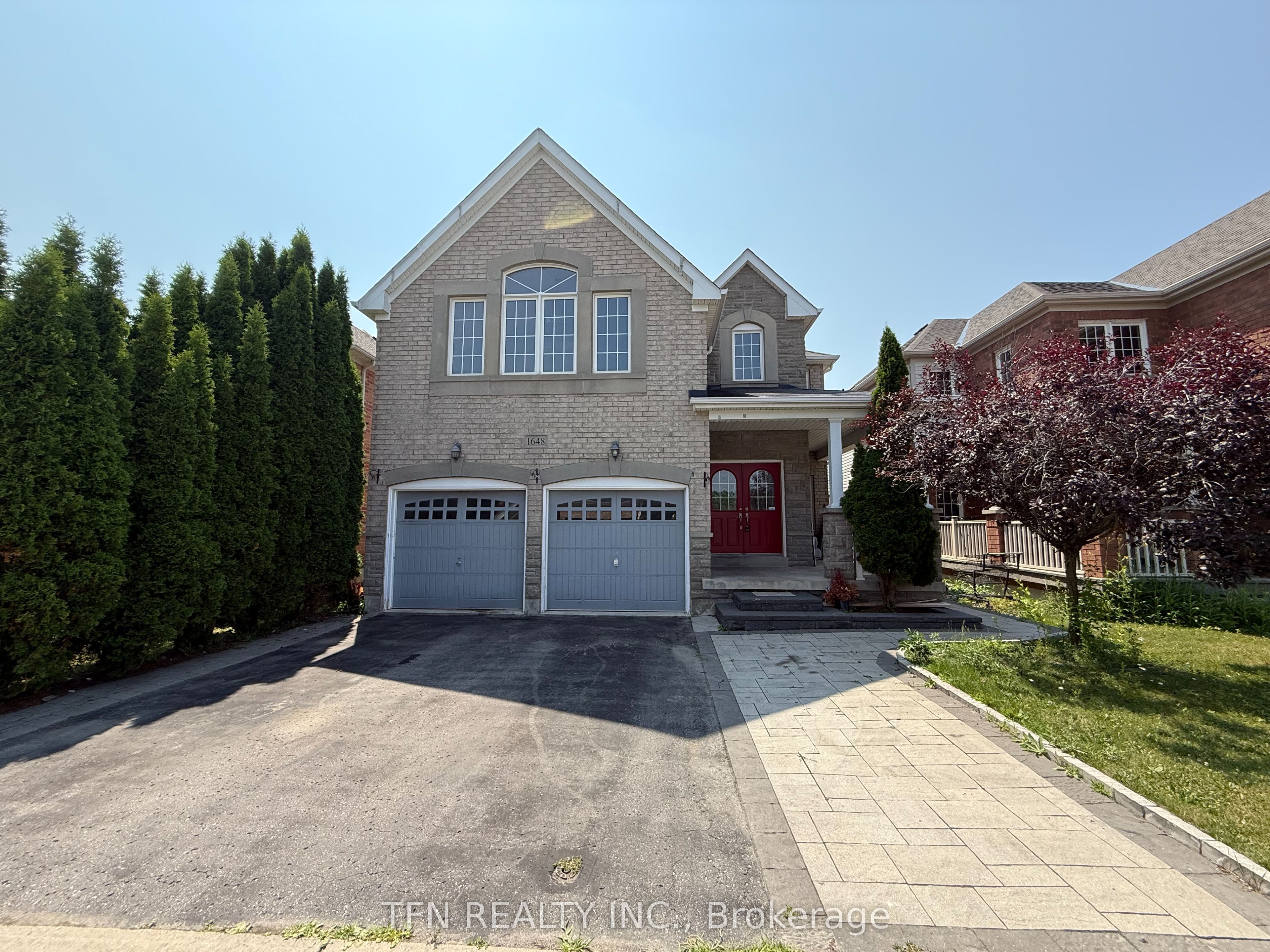 1648 Pennel Drive Upper, Oshawa, ON L1K 0K1