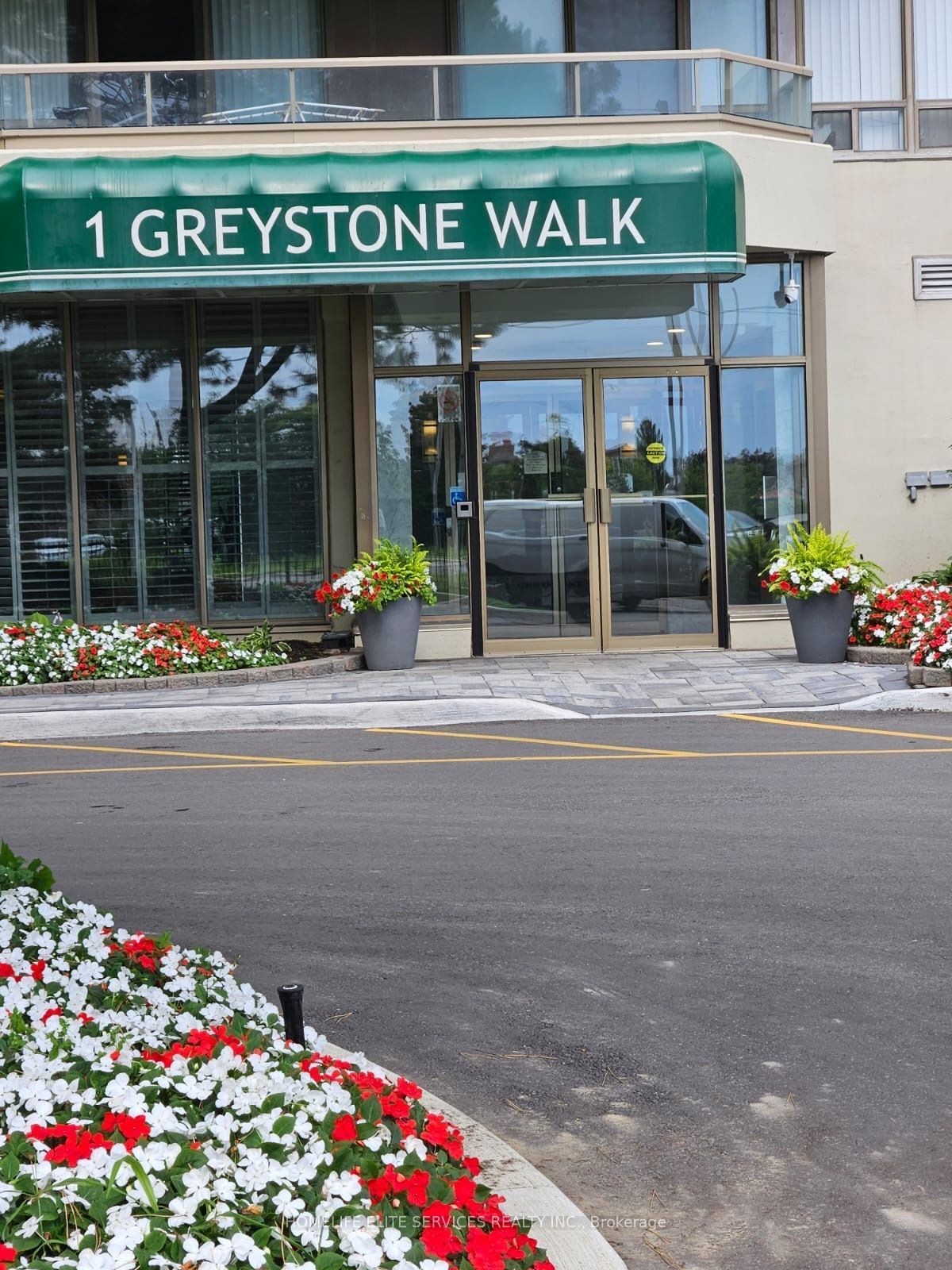 1 Greystone Walk Drive 979, Toronto, ON M1K 5J3 photo 3
