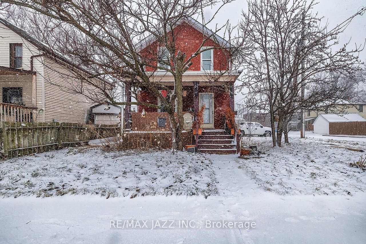 548 Front Street, Oshawa, ON L1H 4V3