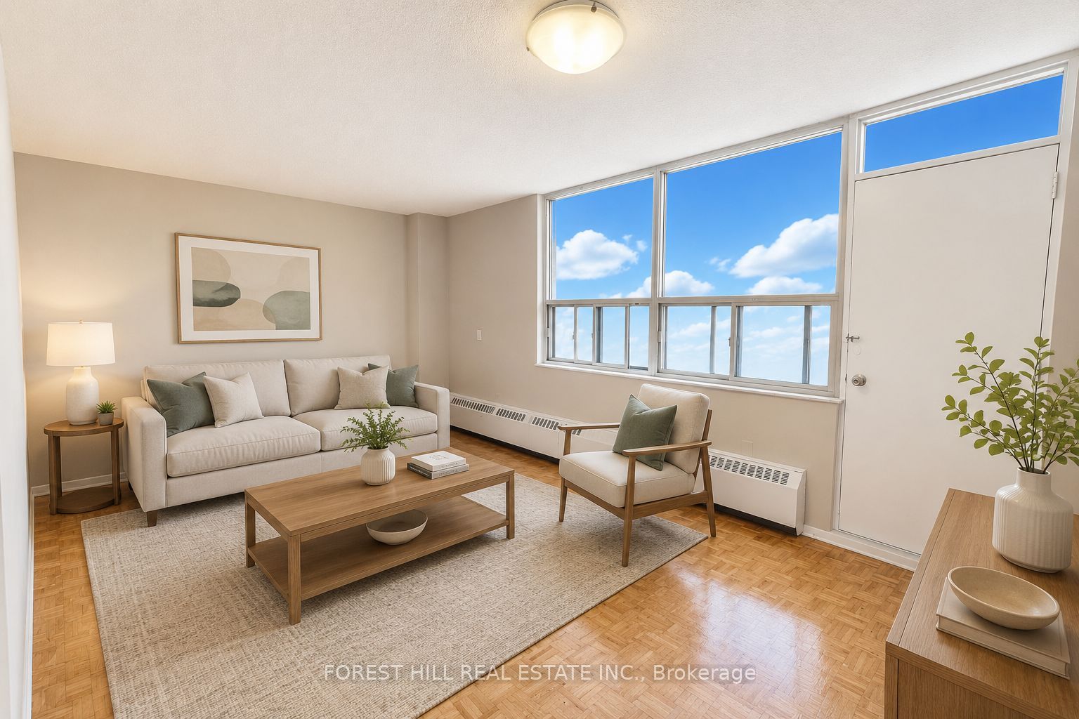 165 Barrington Avenue 101, Toronto, ON M4C 5N1 photo 2