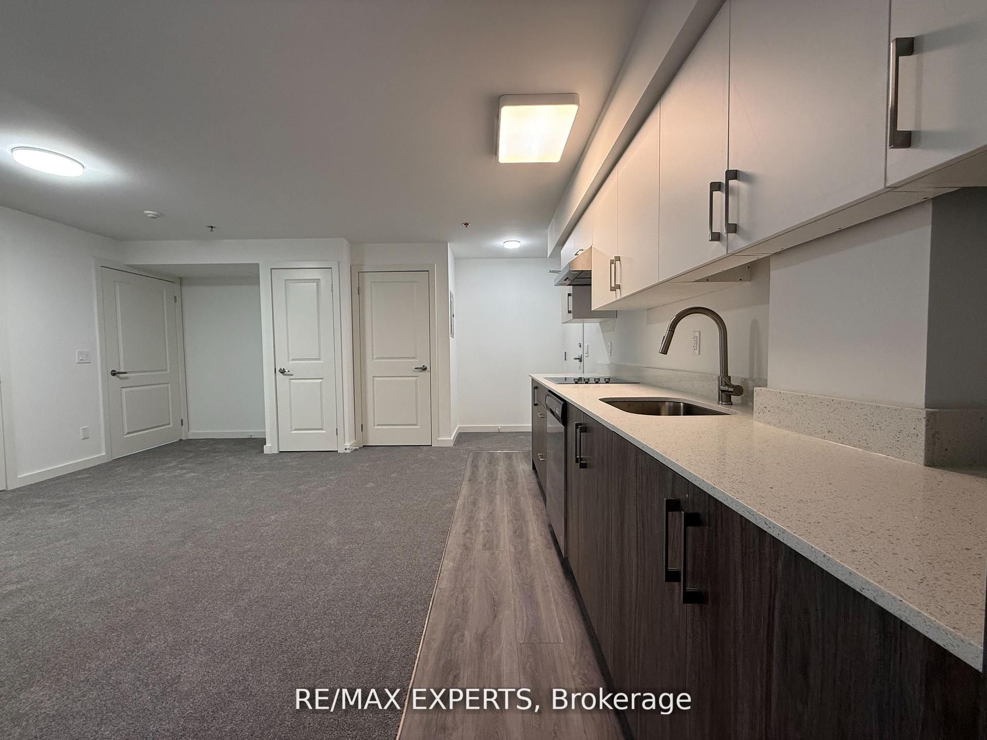 45 Connaught Avenue 104, Toronto, ON M4L 2V8 photo 4