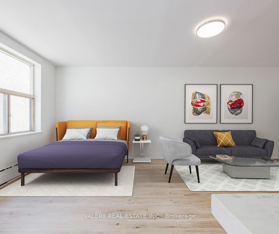 111 Cosburn Avenue 108, Toronto, ON M4J 2L1 photo 4