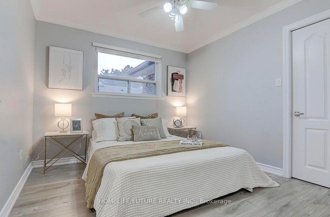 38 Boarhill Drive, Toronto, ON M1S 2M3 photo 4