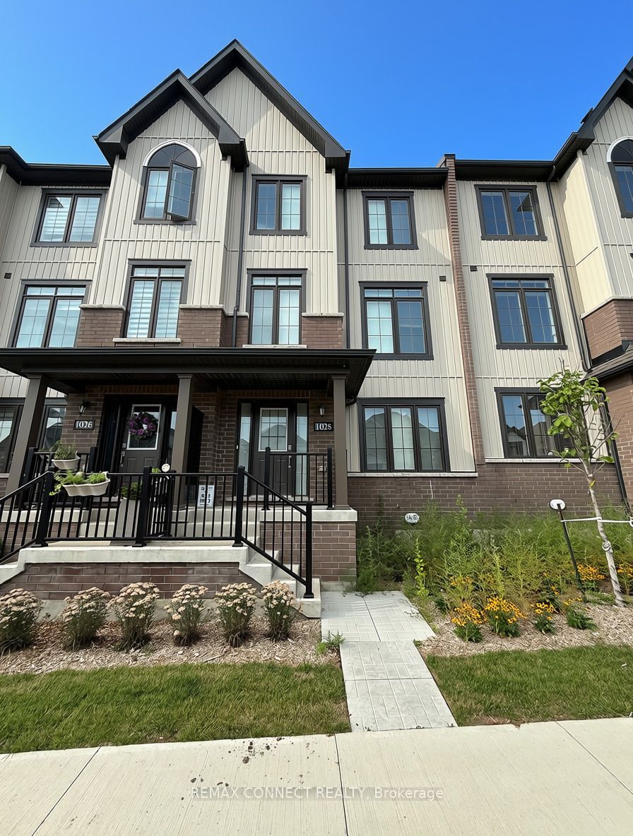 1028 Dyas Avenue, Oshawa, ON L1H 8L7