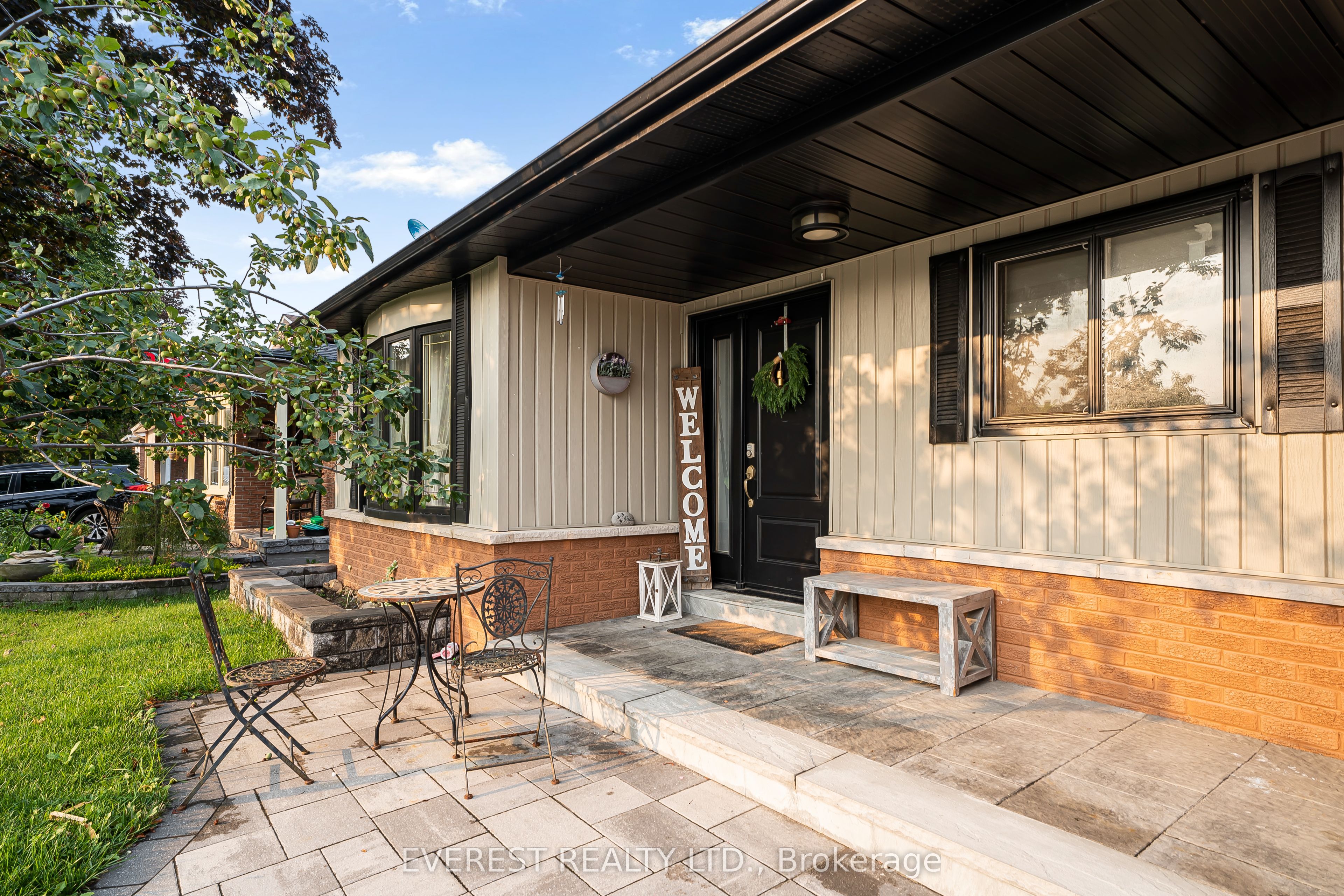 228 Michael Boulevard, Whitby, ON L1N 6E6 photo 3